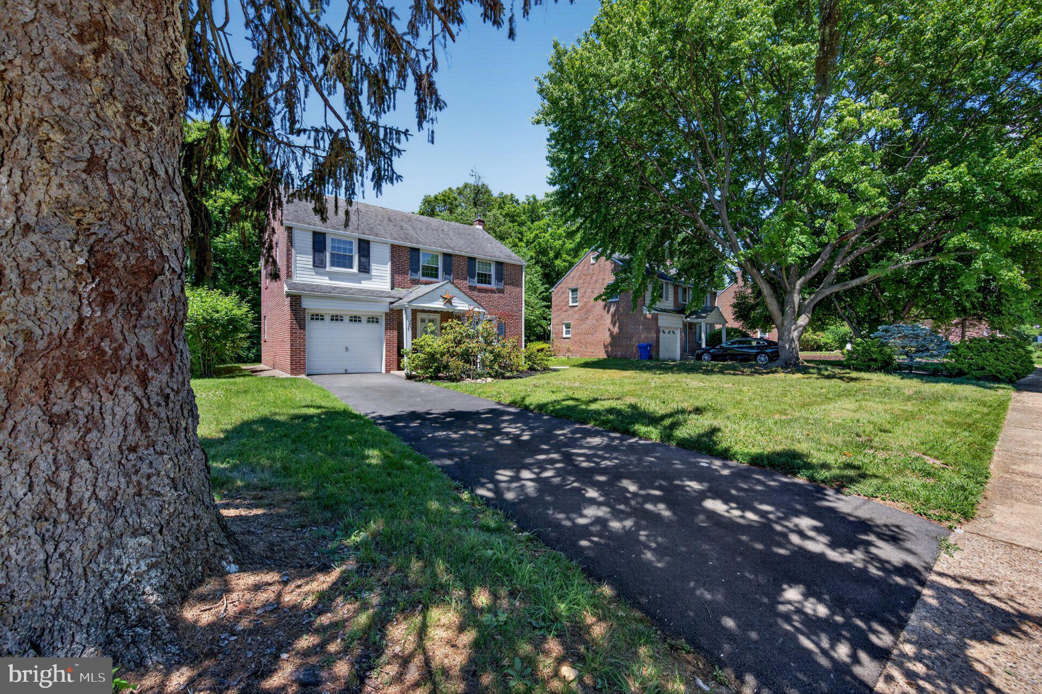 OAK LANE MANOR - Residential