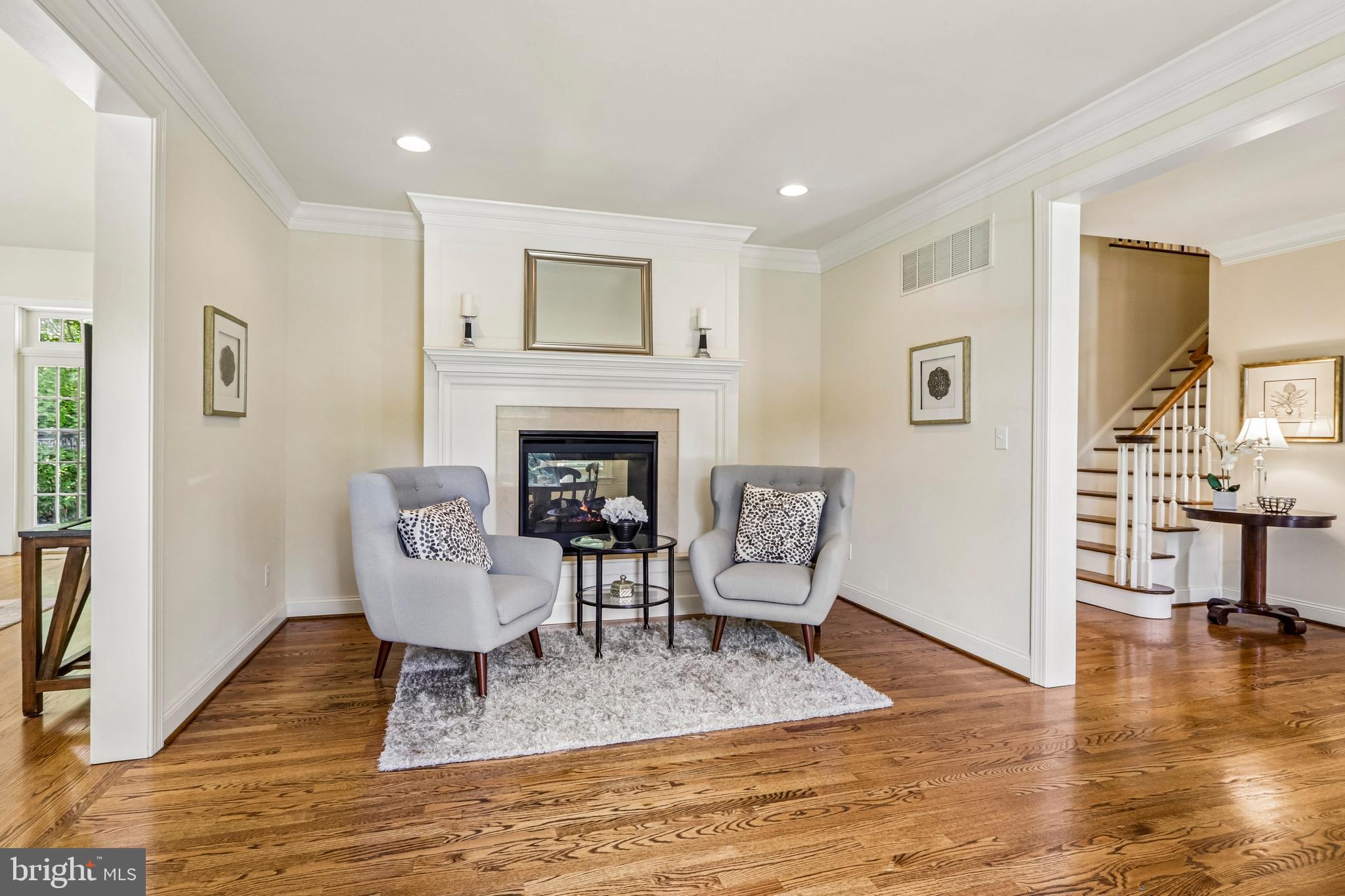 RADNOR WALK - Residential