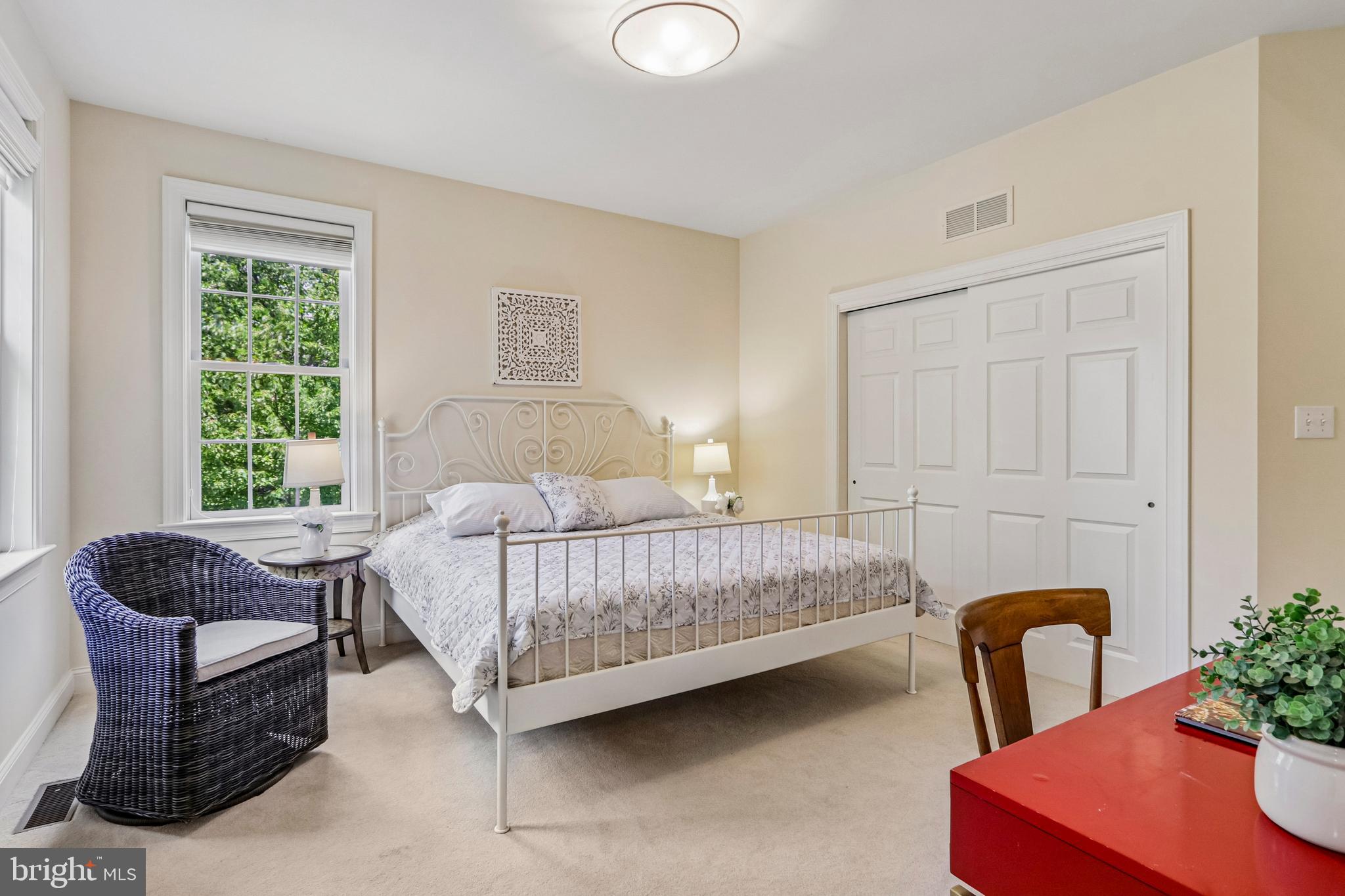 RADNOR WALK - Residential