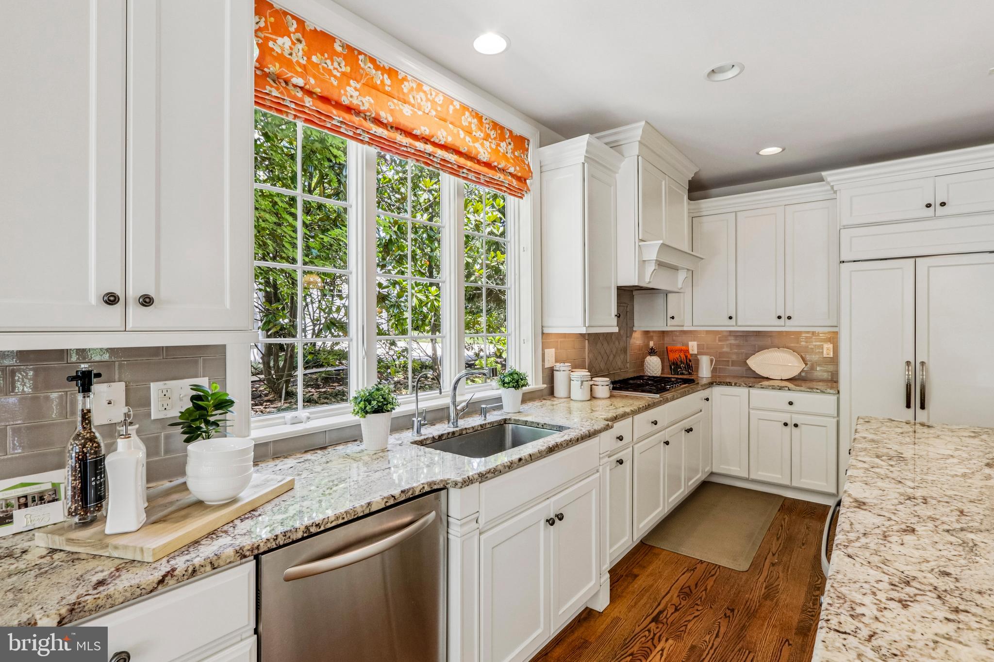 RADNOR WALK - Residential