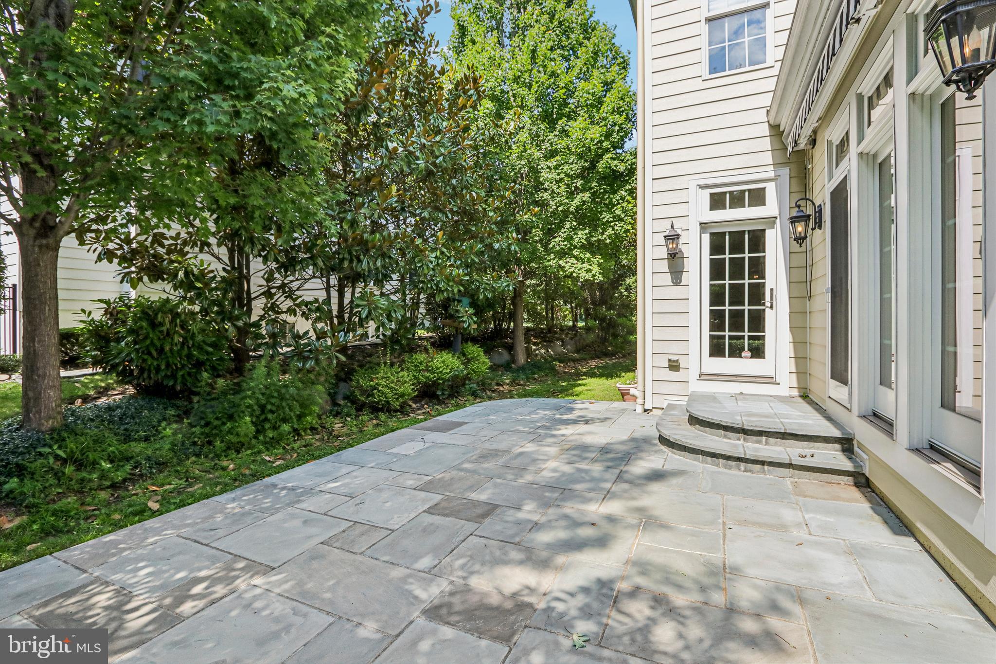 RADNOR WALK - Residential