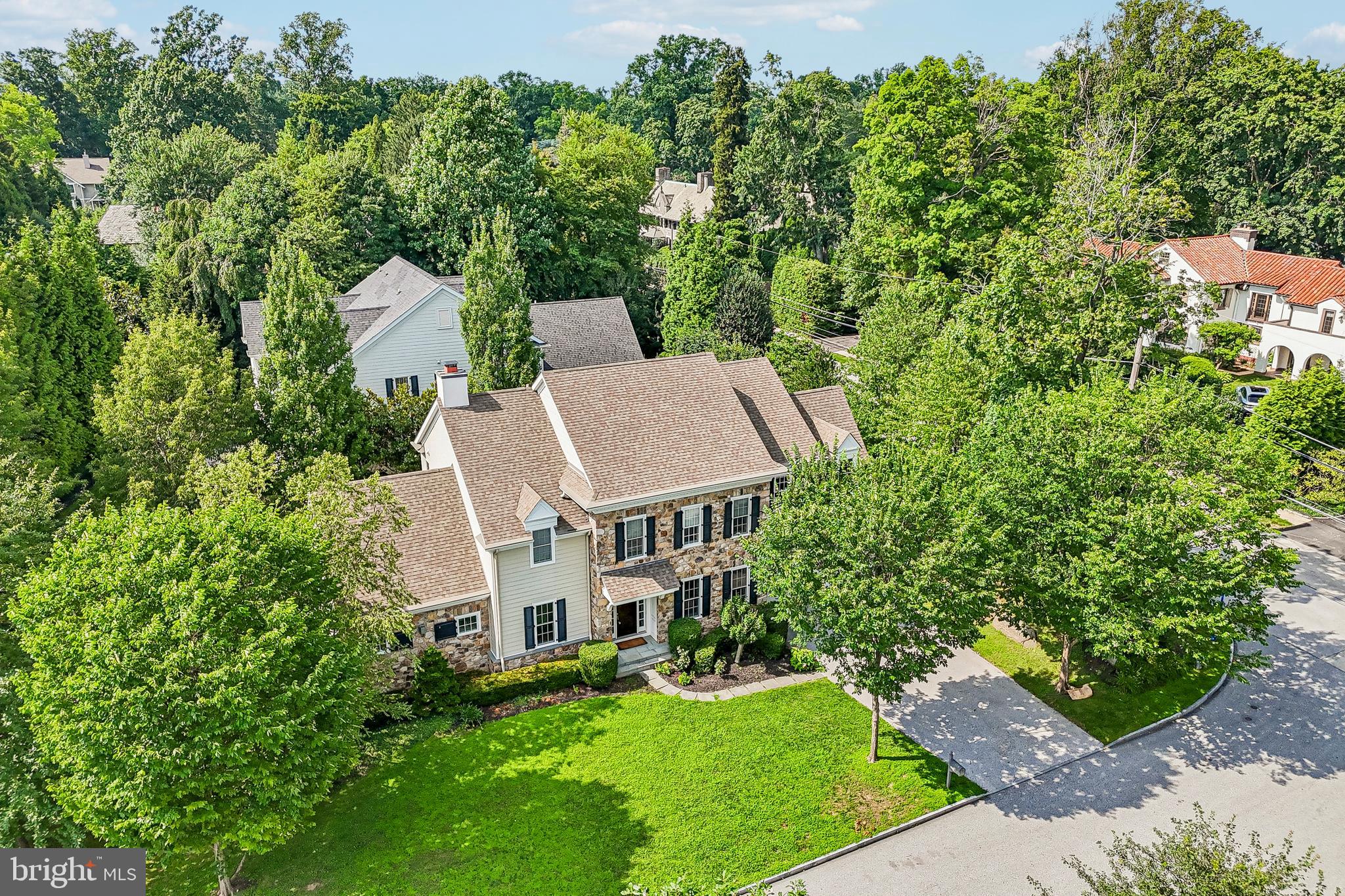 RADNOR WALK - Residential
