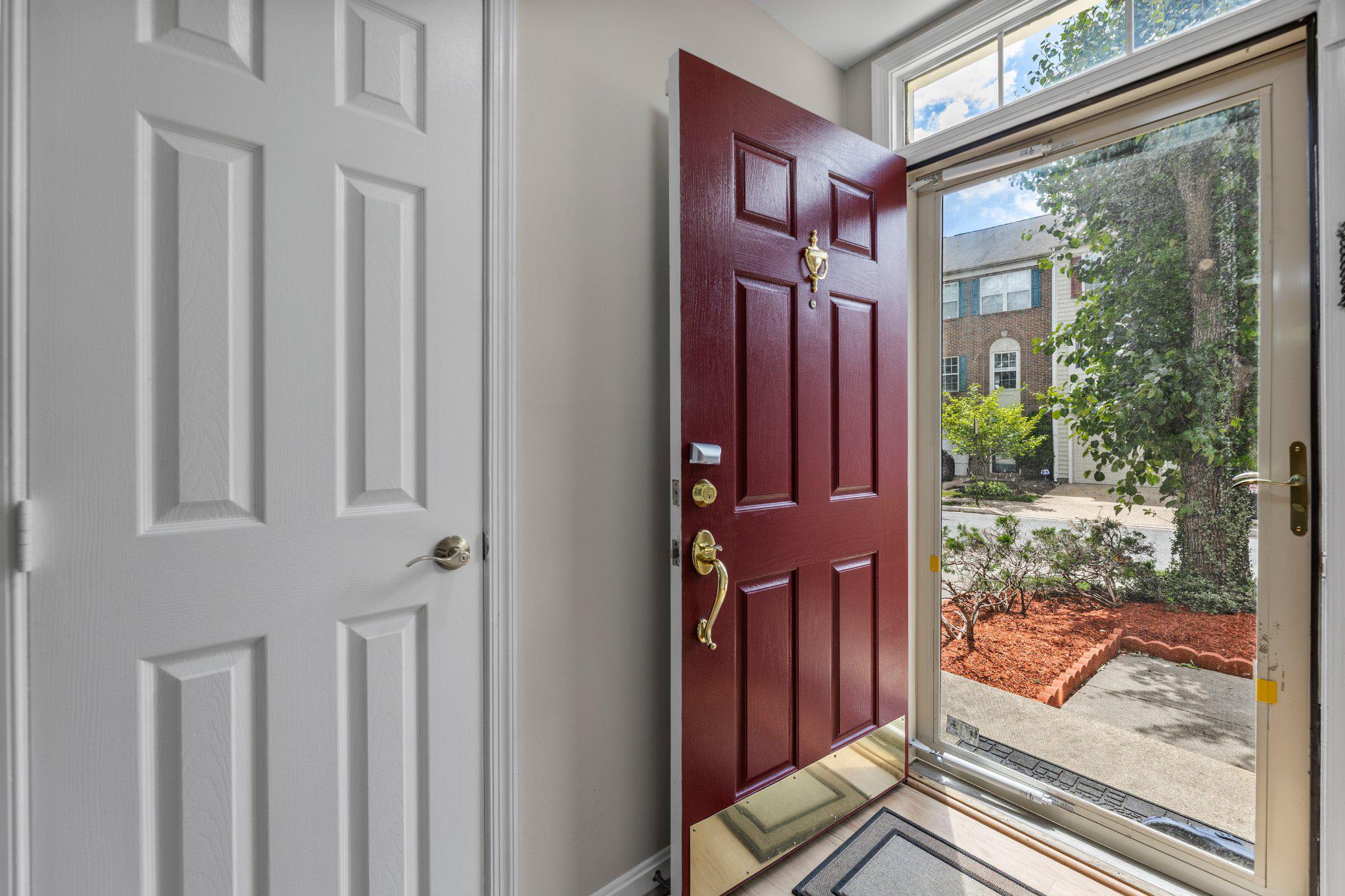 GUNSTON CORNER - Residential