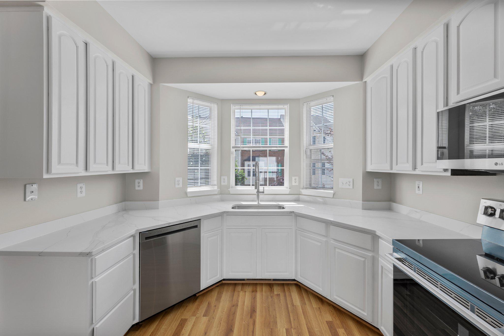 GUNSTON CORNER - Residential