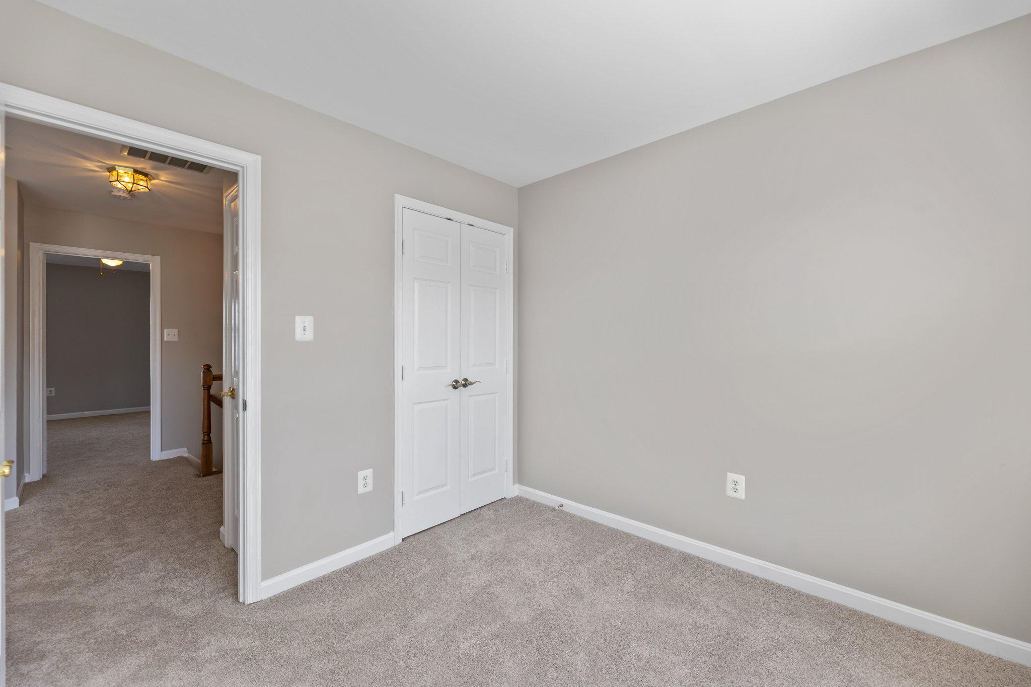 GUNSTON CORNER - Residential