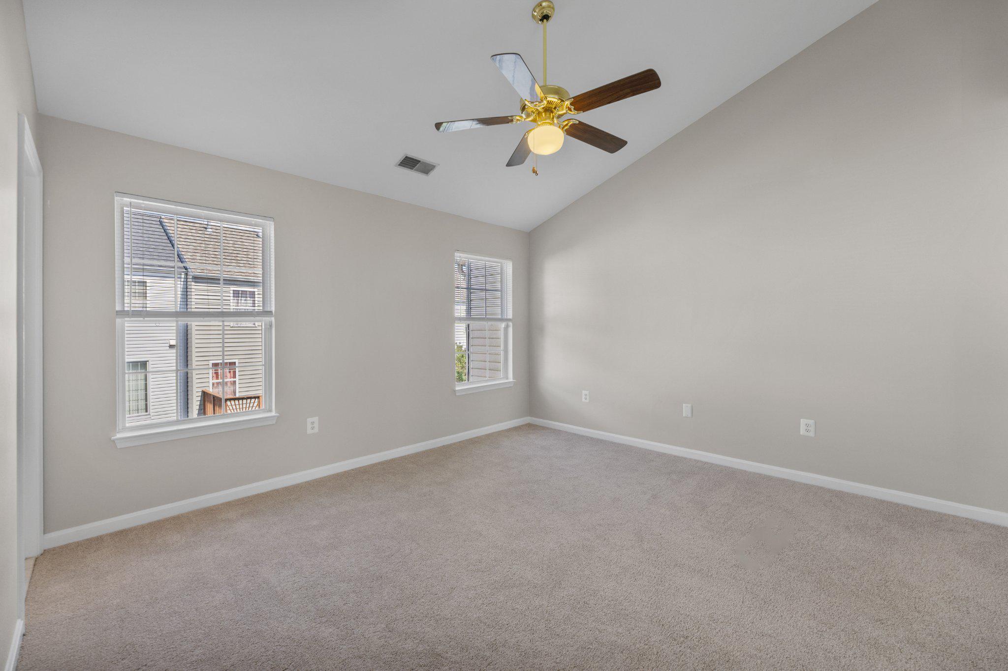 GUNSTON CORNER - Residential
