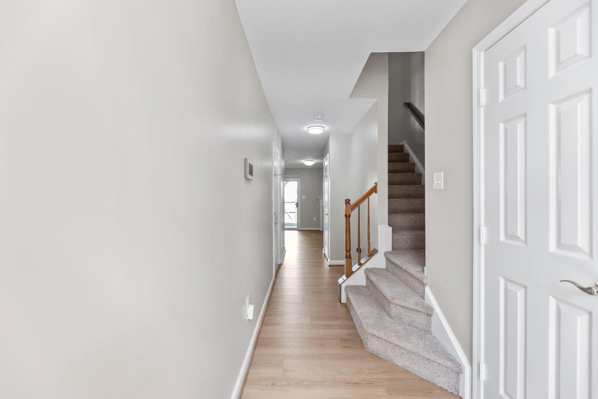 GUNSTON CORNER - Residential