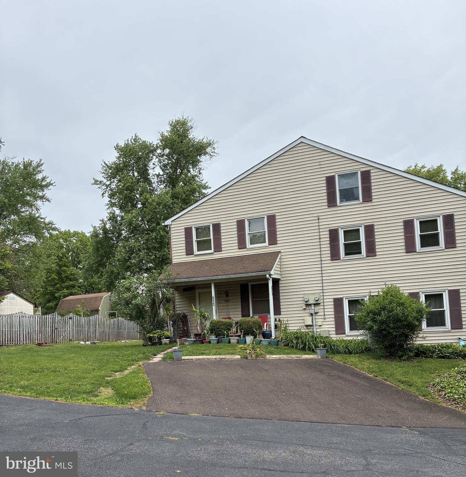 HICKORY RIDGE - Residential