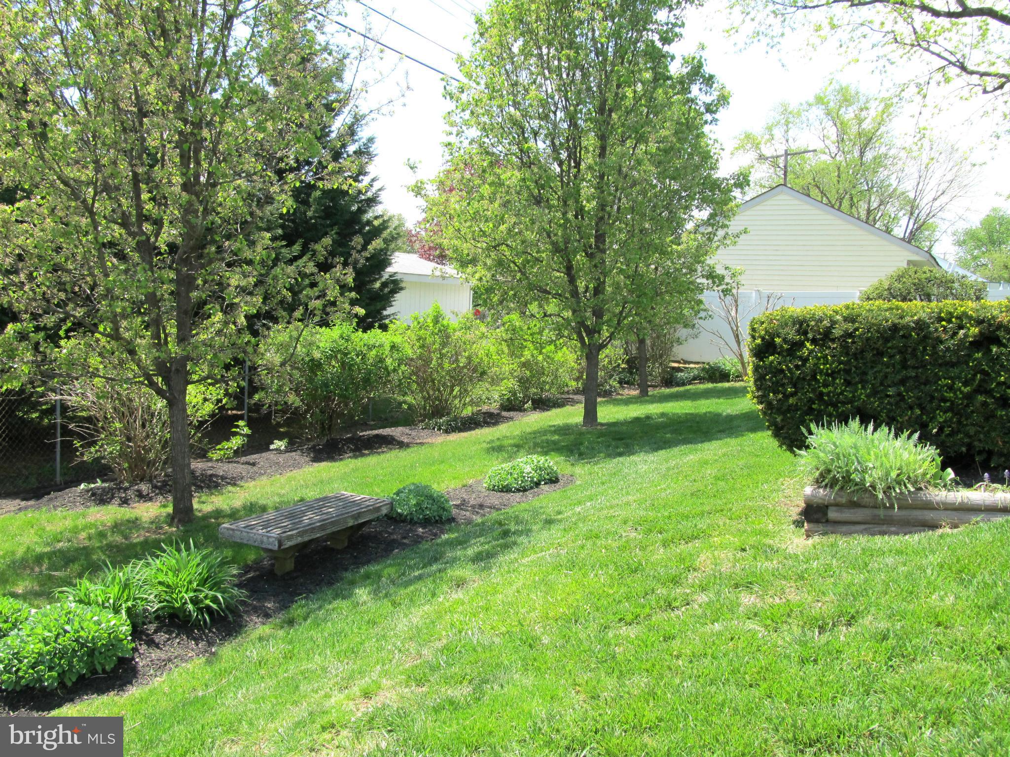 ARUNDEL HILLS - Residential