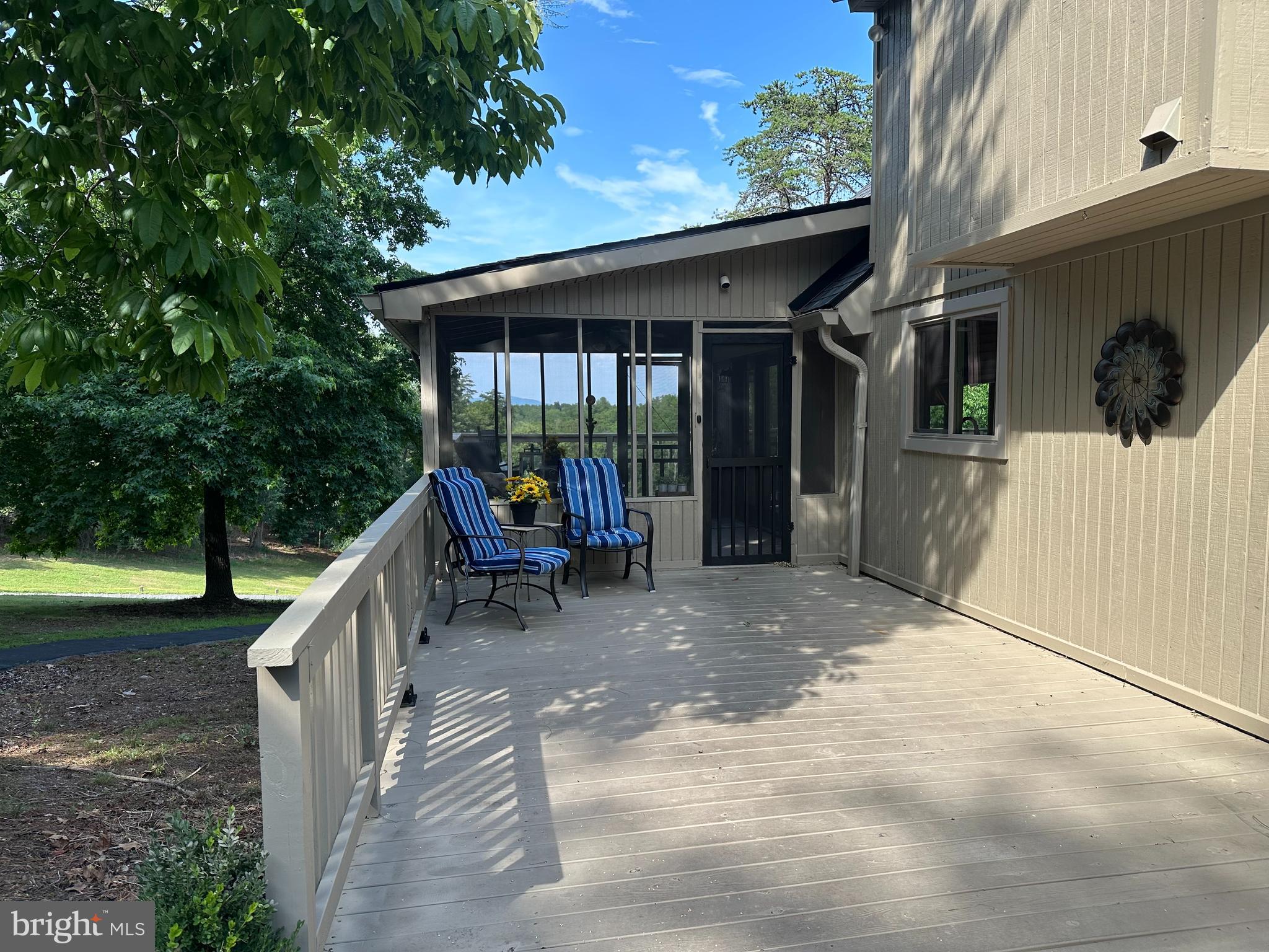 THE WOODS RESORT - Residential