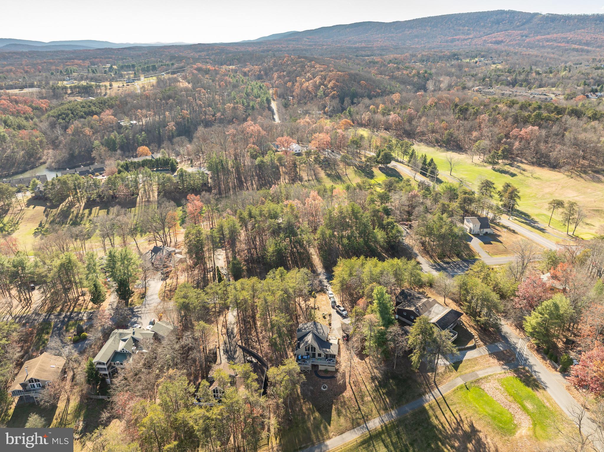 THE WOODS RESORT - Residential