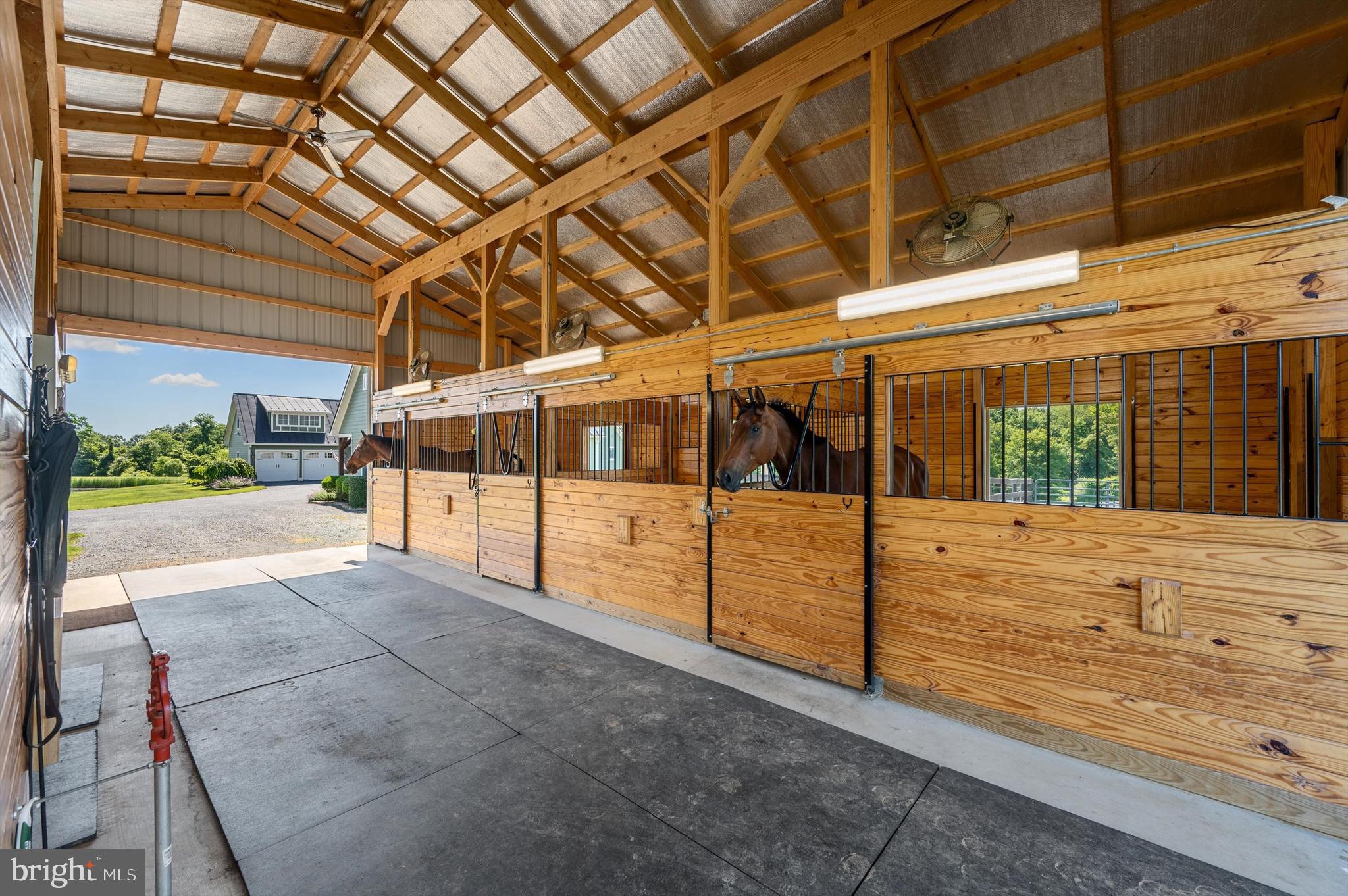 WATERFIELD HAMLET - Farm
