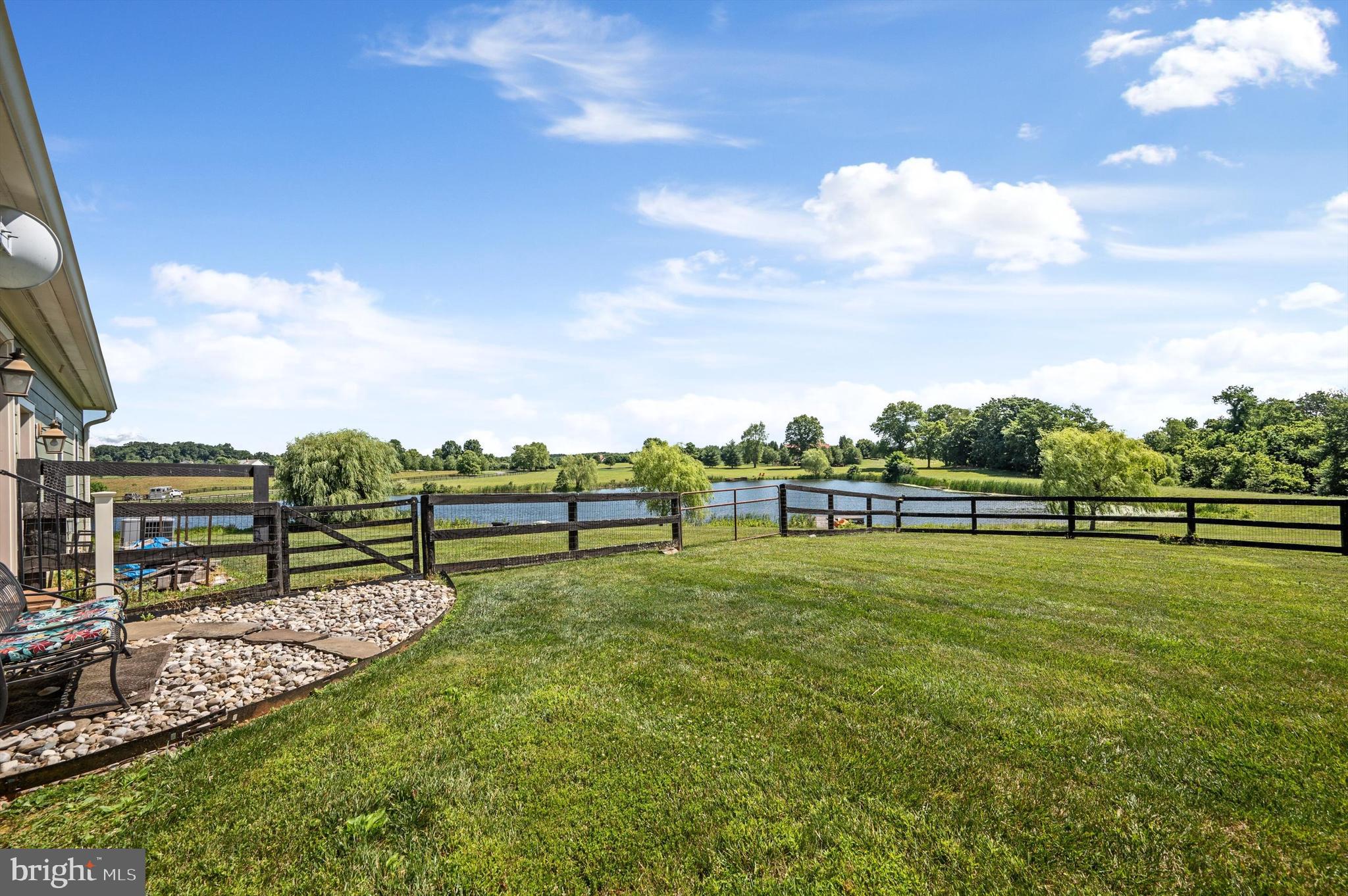 WATERFIELD HAMLET - Farm