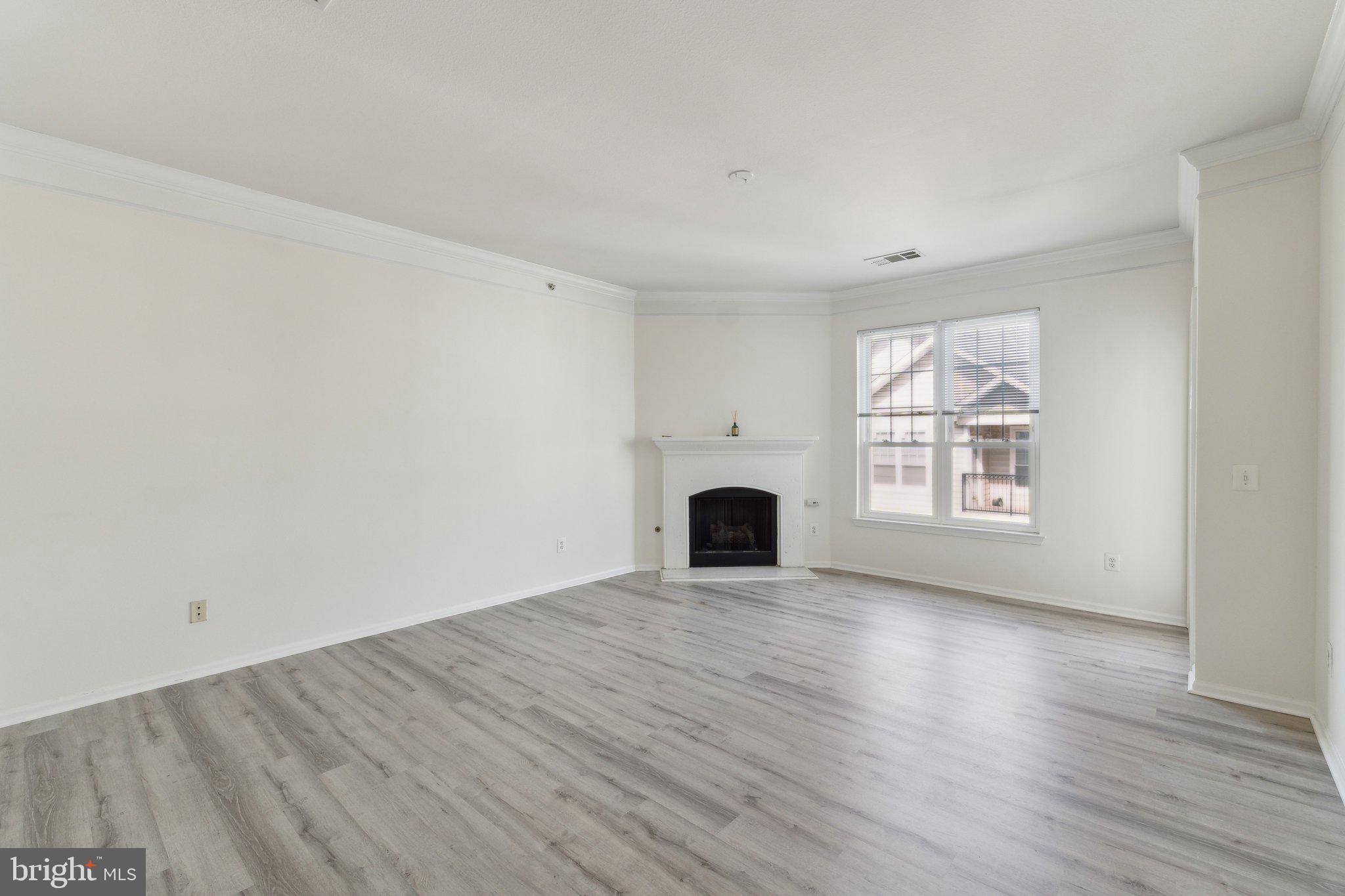 GATES OF MCLEAN - Residential Lease