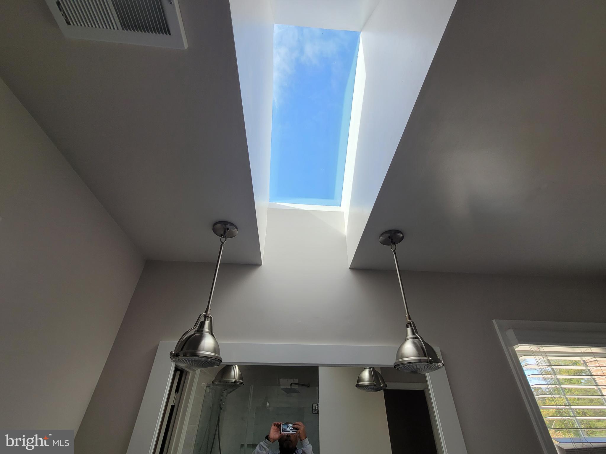 ROBEYS MEADOW - Residential Lease
