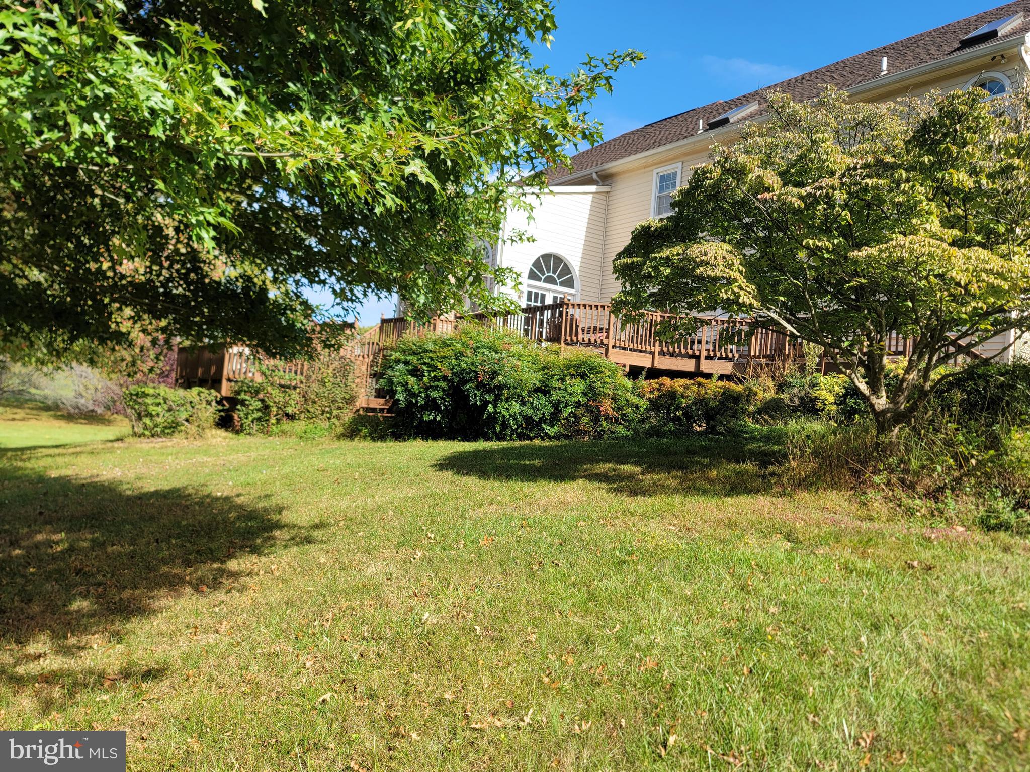 ROBEYS MEADOW - Residential Lease