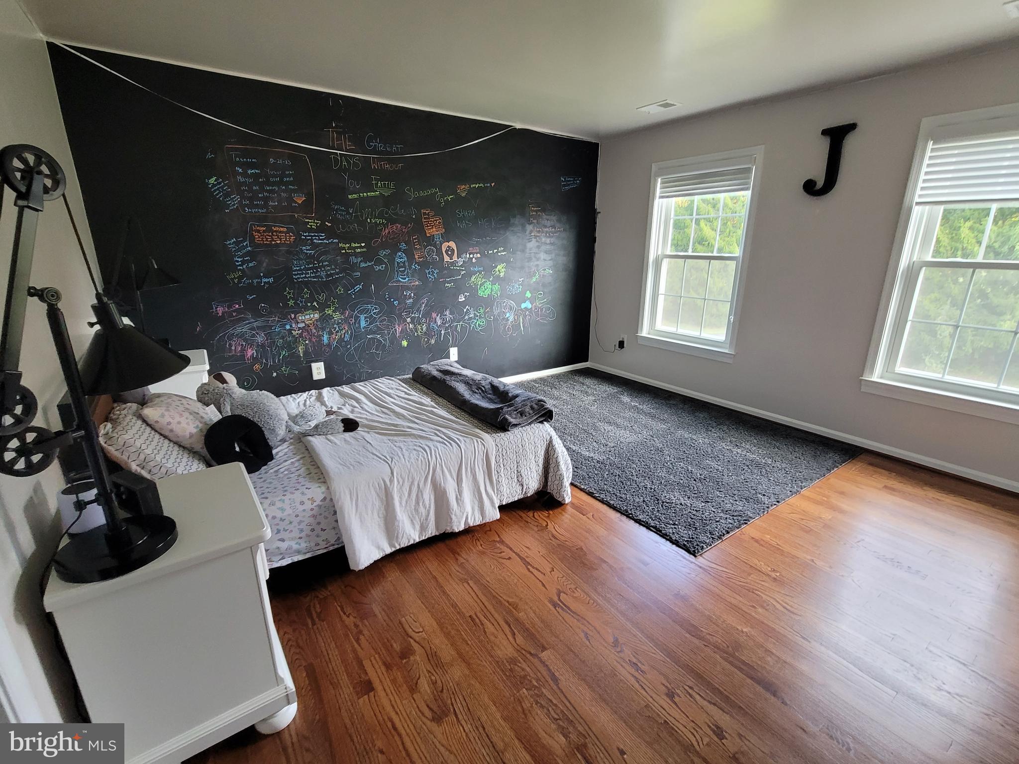 ROBEYS MEADOW - Residential Lease