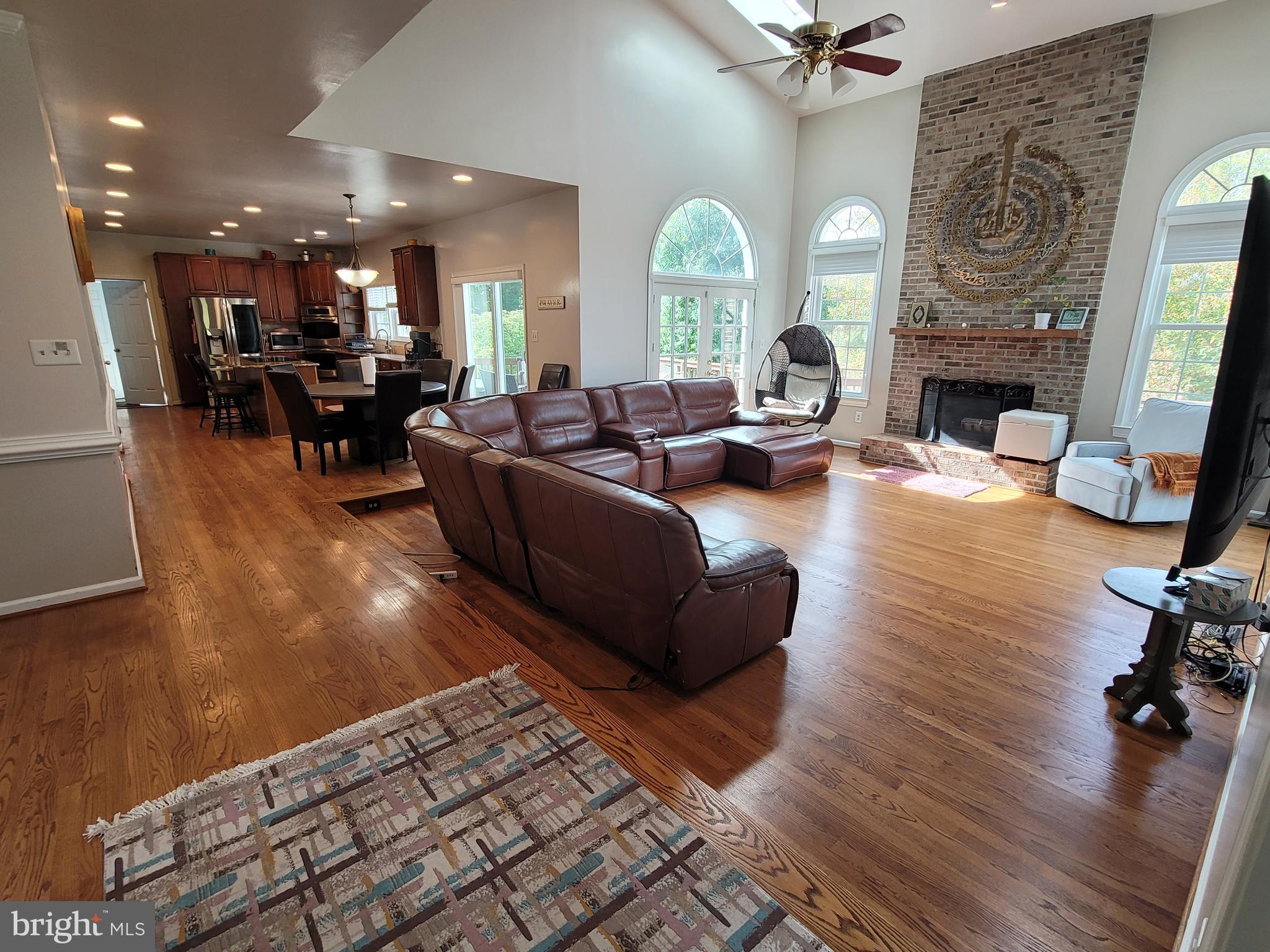 ROBEYS MEADOW - Residential Lease