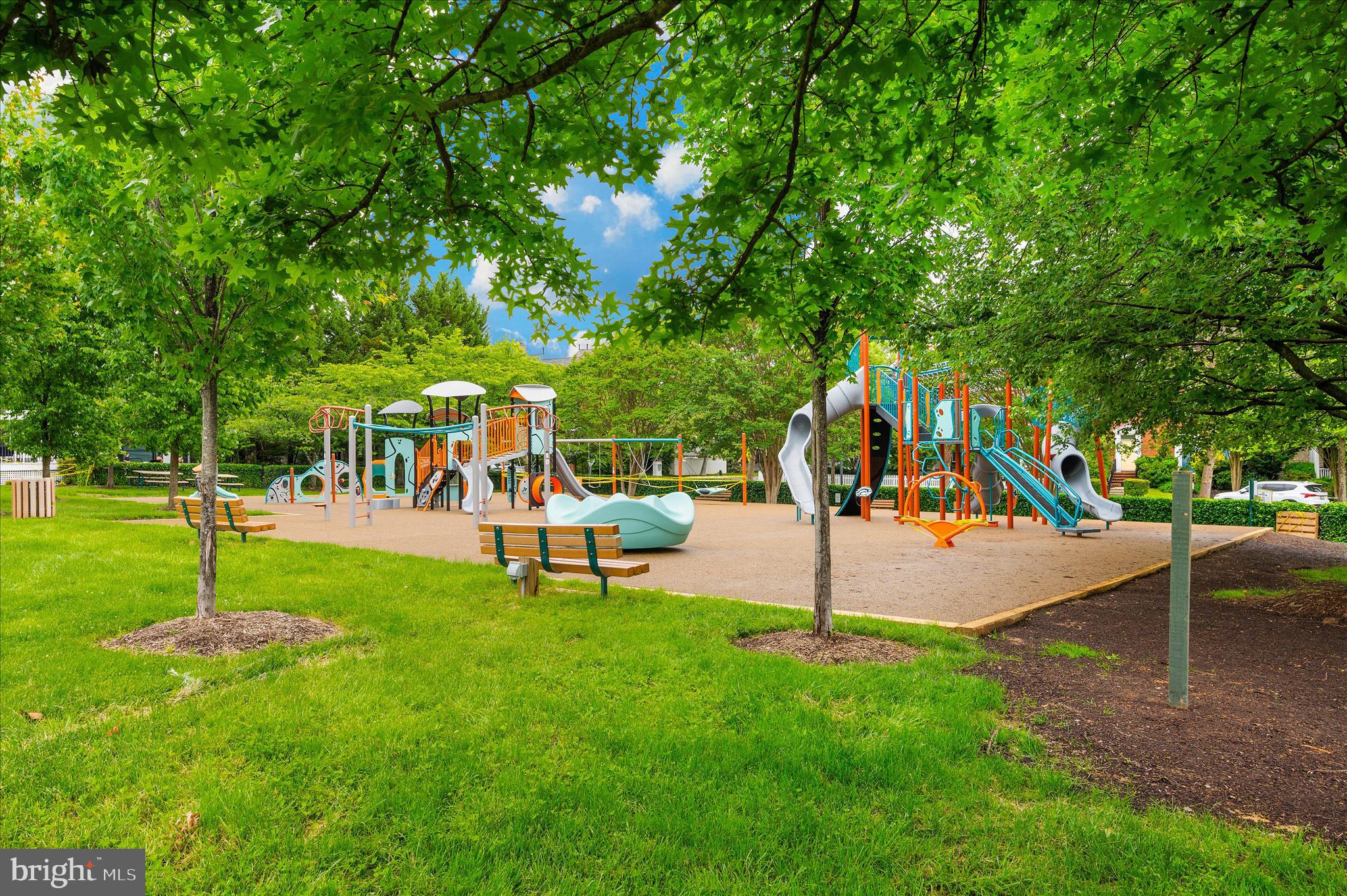 KENTLANDS - Residential