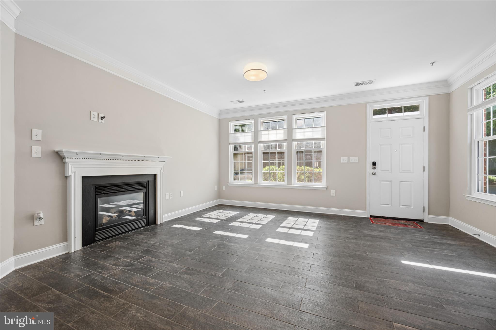 KENTLANDS - Residential