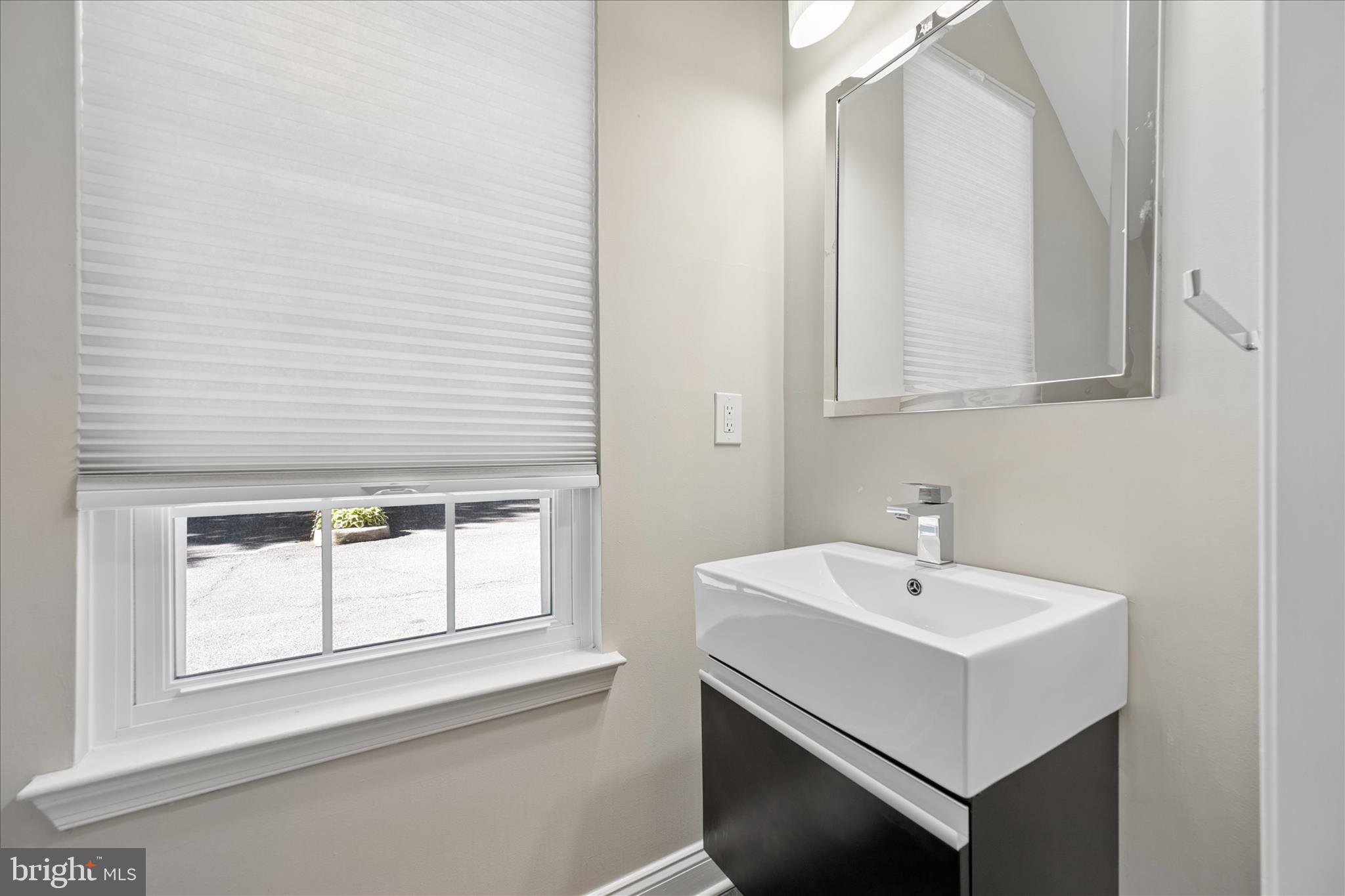 KENTLANDS - Residential