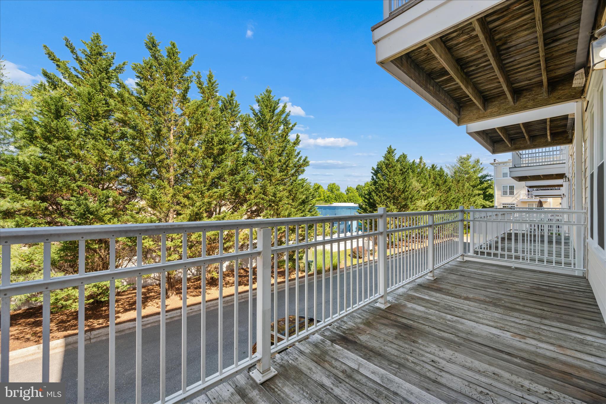 KENTLANDS - Residential