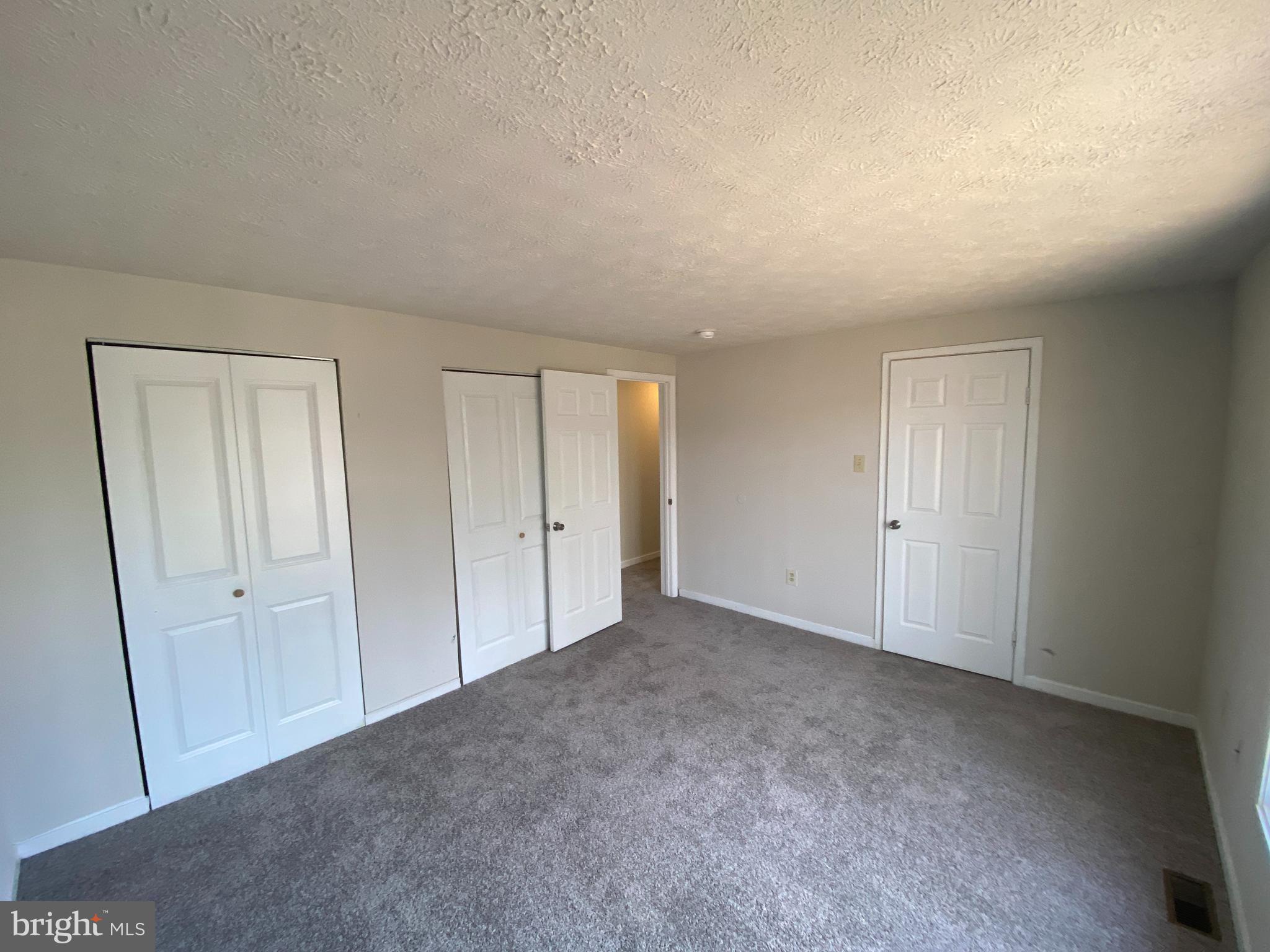 LAKE CAROLINE - Residential Lease