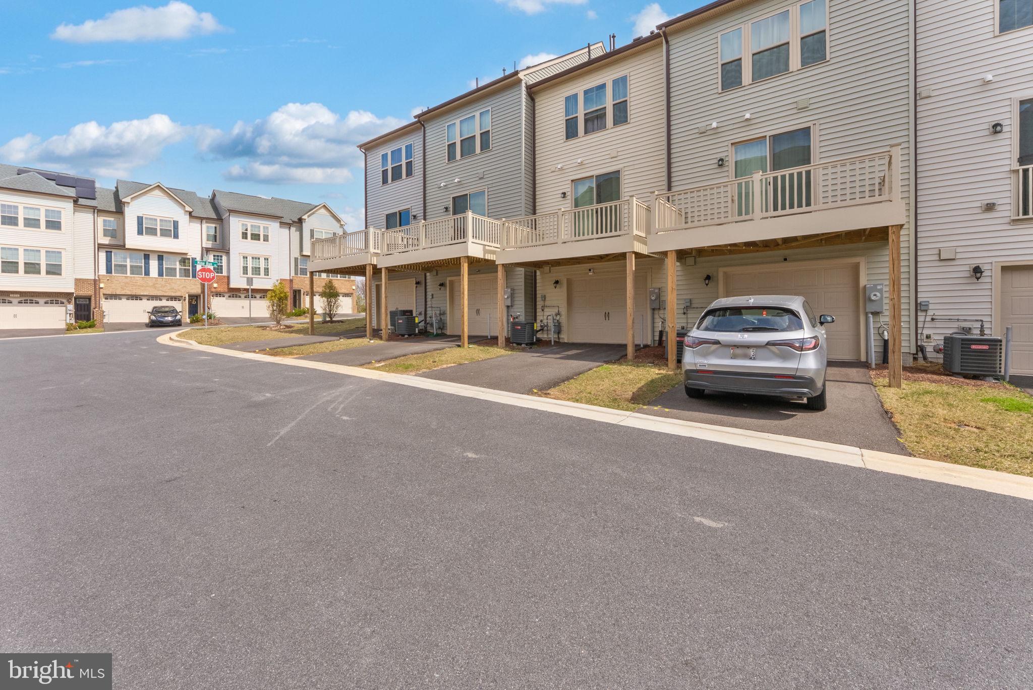 PARKSIDE - Residential Lease