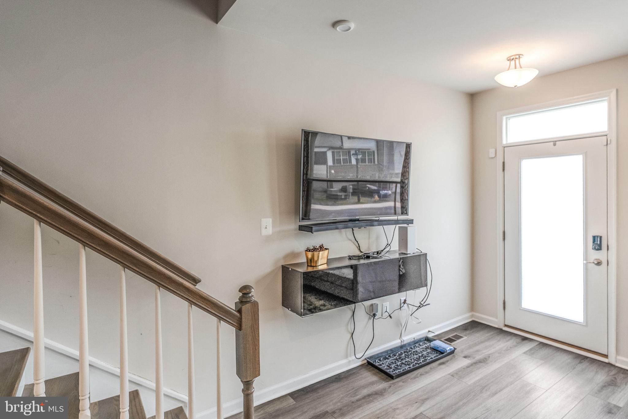 PARKSIDE - Residential Lease