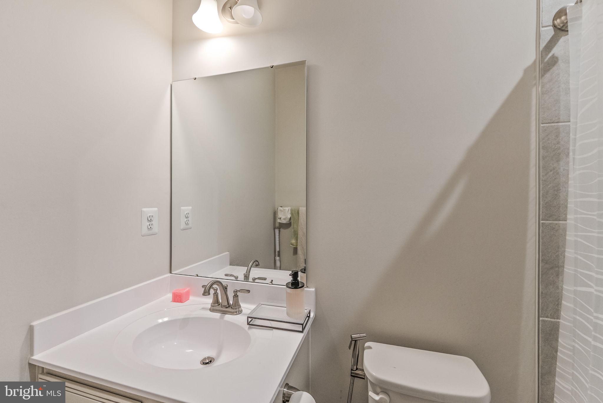 PARKSIDE - Residential Lease