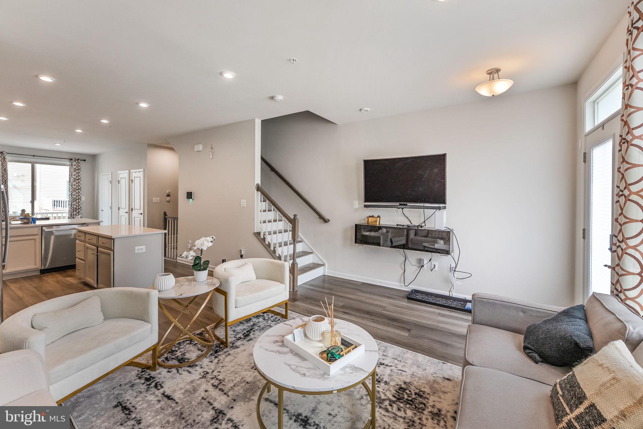 PARKSIDE - Residential Lease