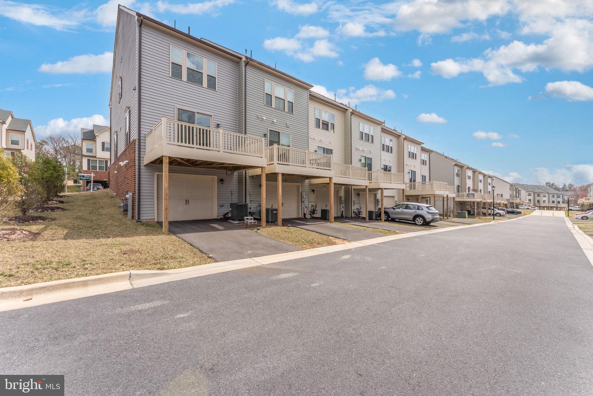 PARKSIDE - Residential Lease
