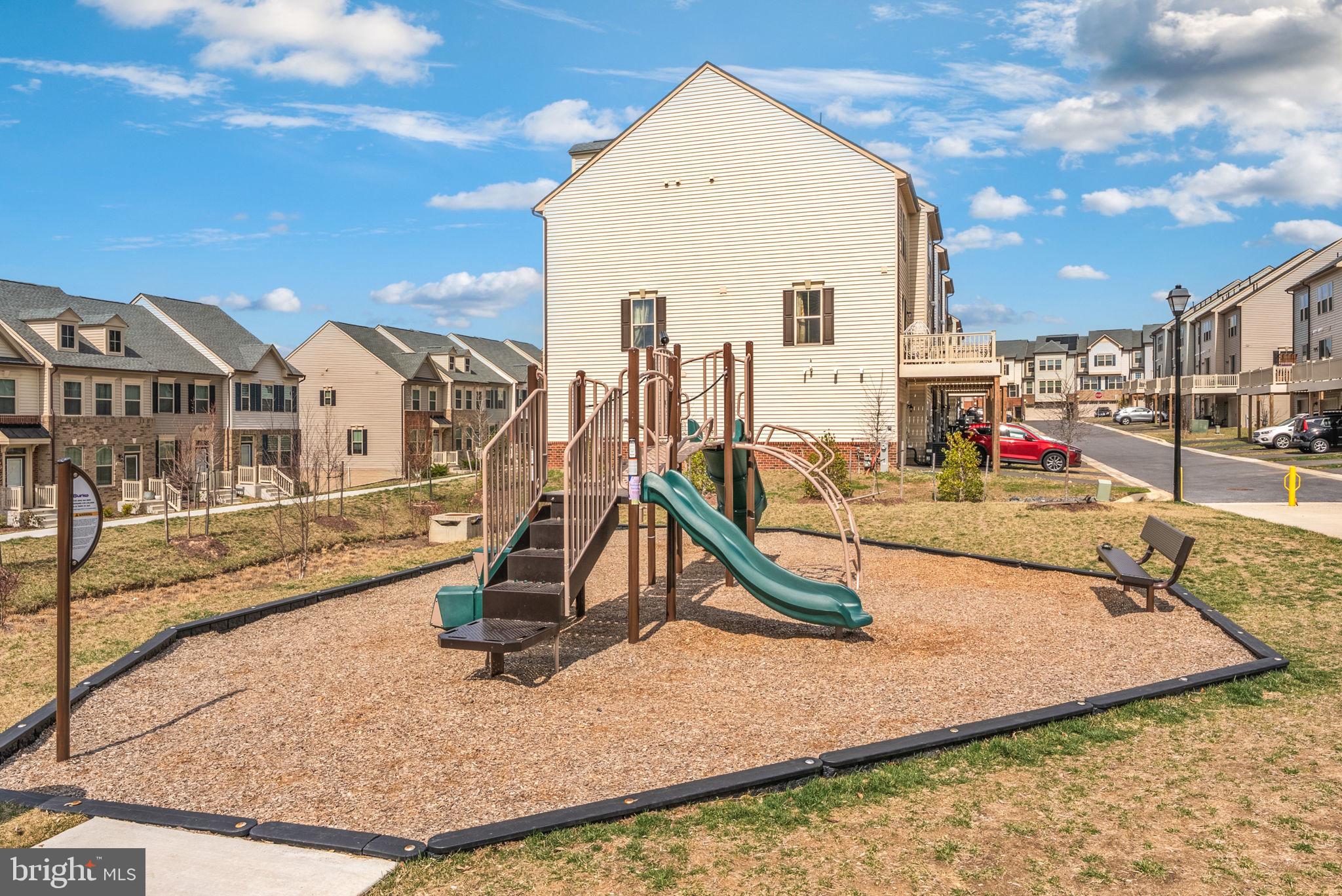 PARKSIDE - Residential Lease