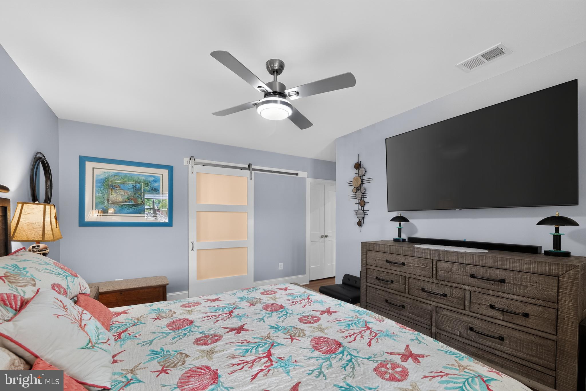 BOWLEYS QUARTERS - Residential