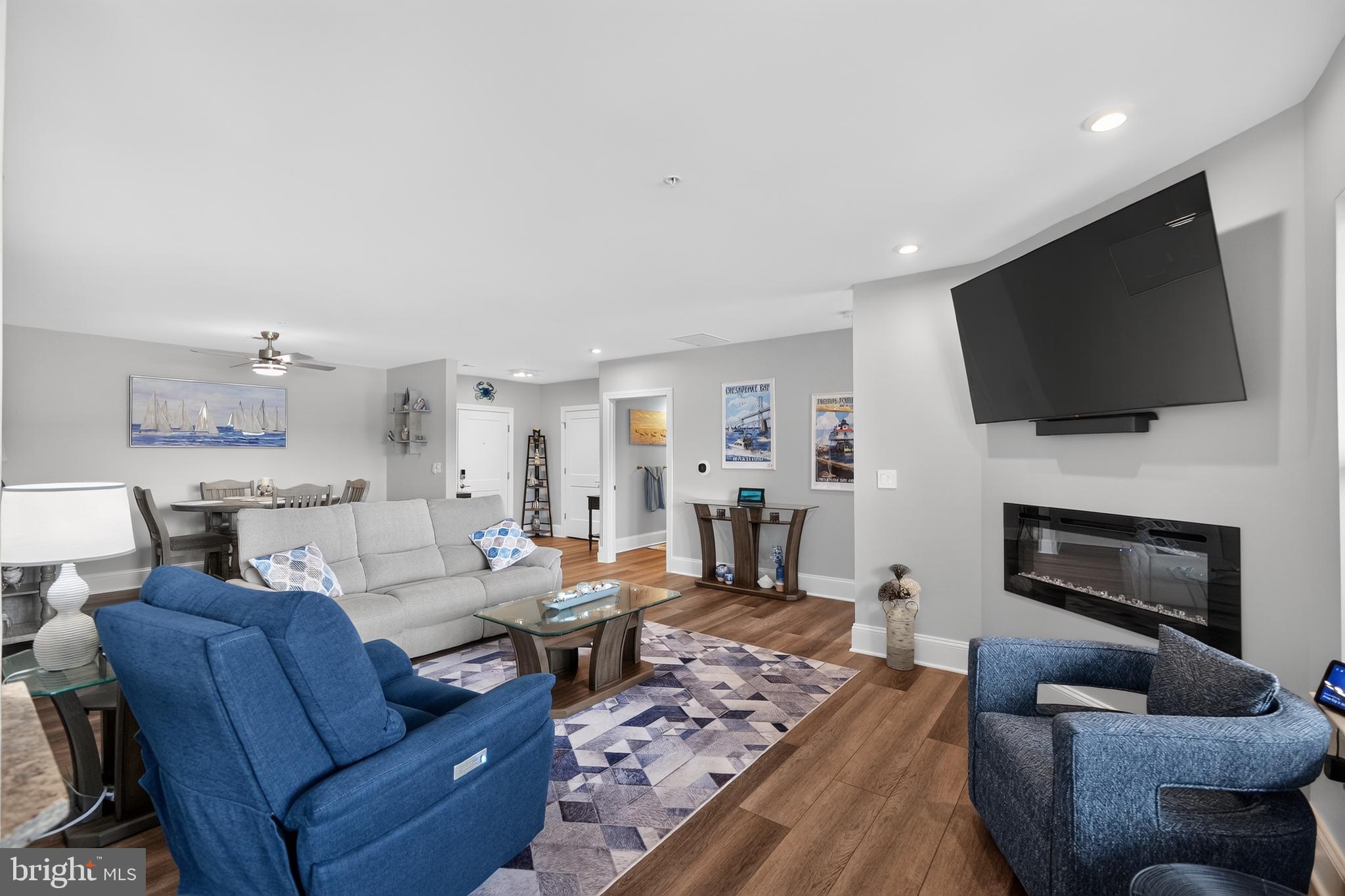 BOWLEYS QUARTERS - Residential