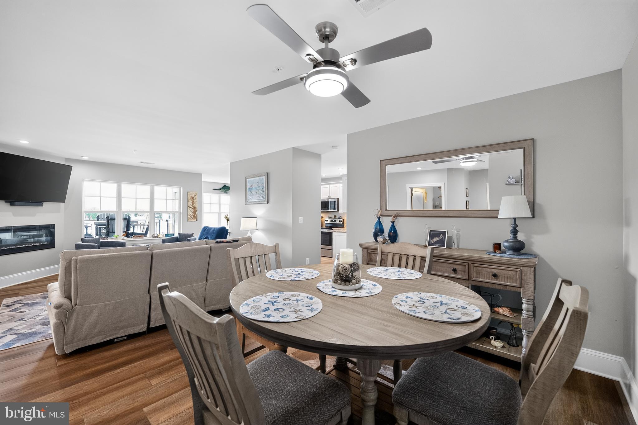 BOWLEYS QUARTERS - Residential