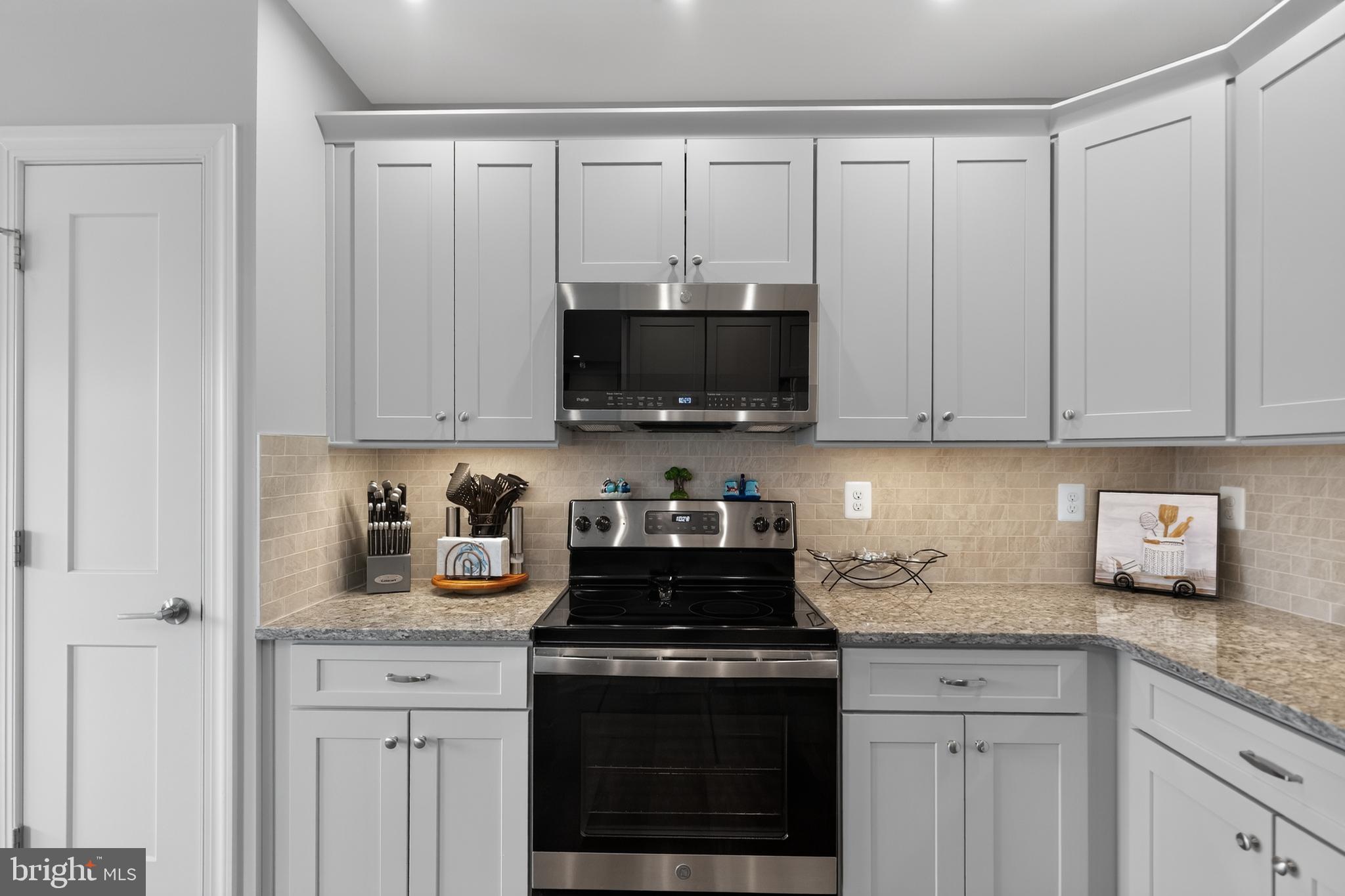 BOWLEYS QUARTERS - Residential