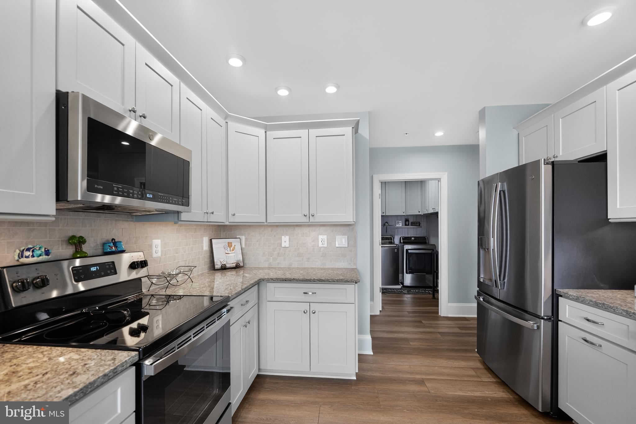 BOWLEYS QUARTERS - Residential