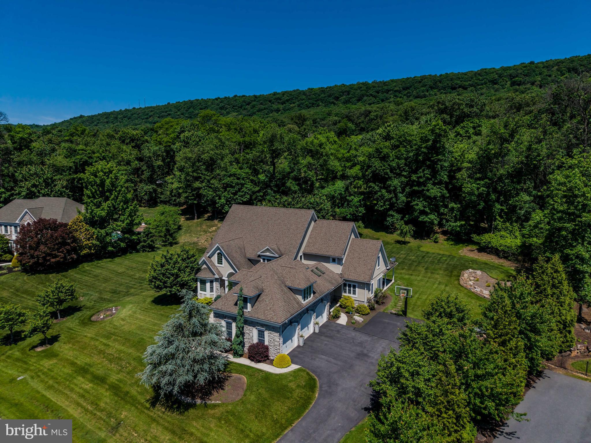 WENTWORTH ESTATES - Residential