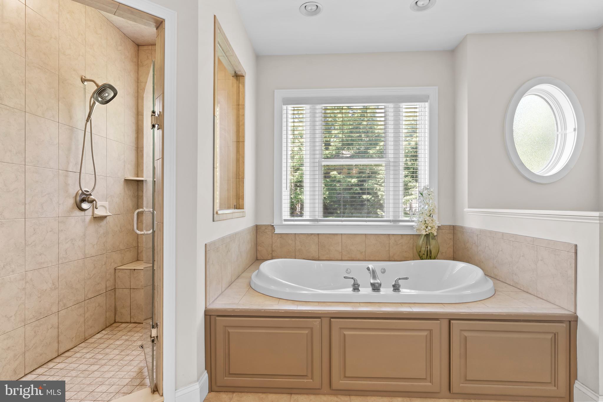 WENTWORTH ESTATES - Residential