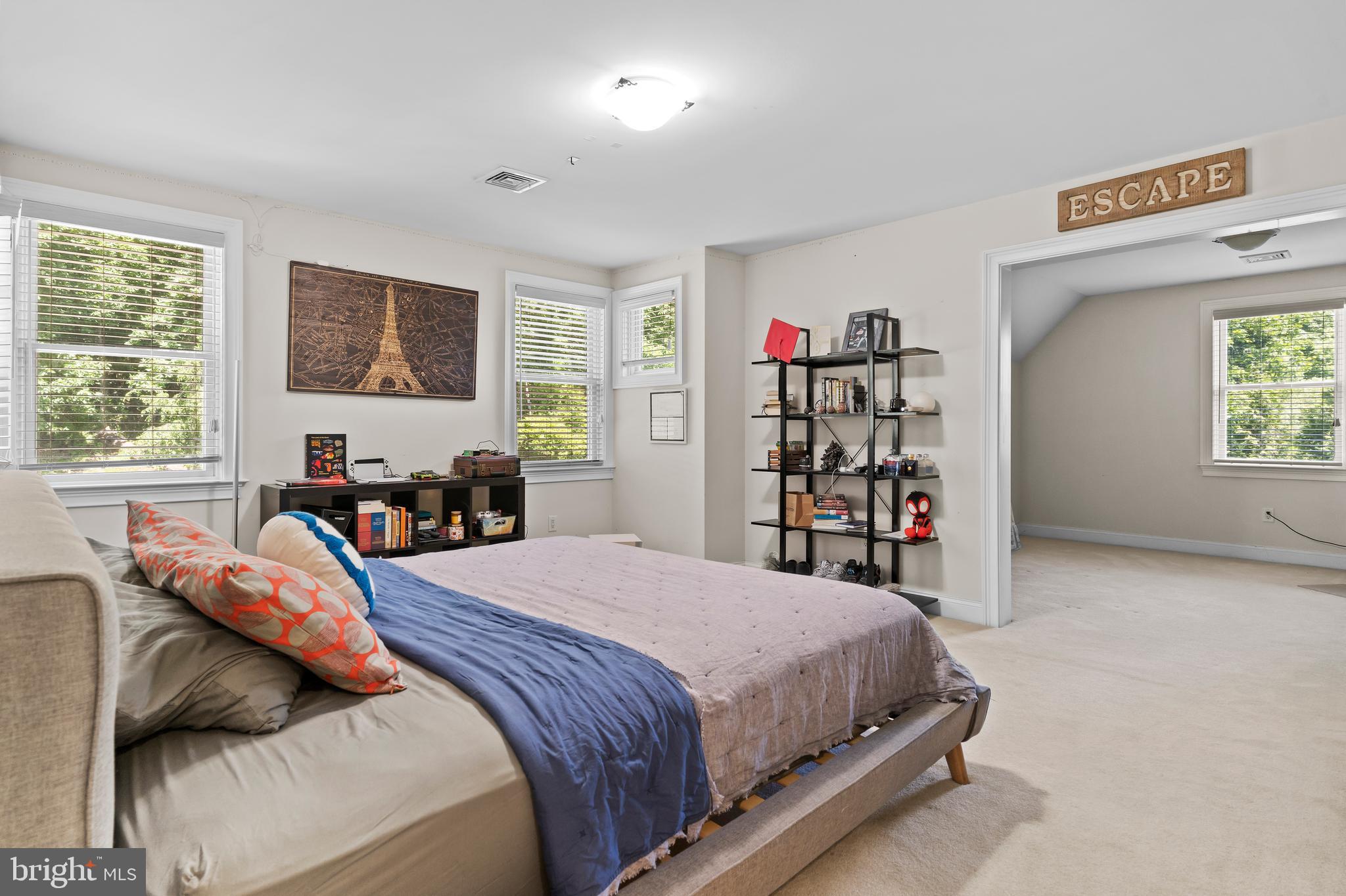 WENTWORTH ESTATES - Residential