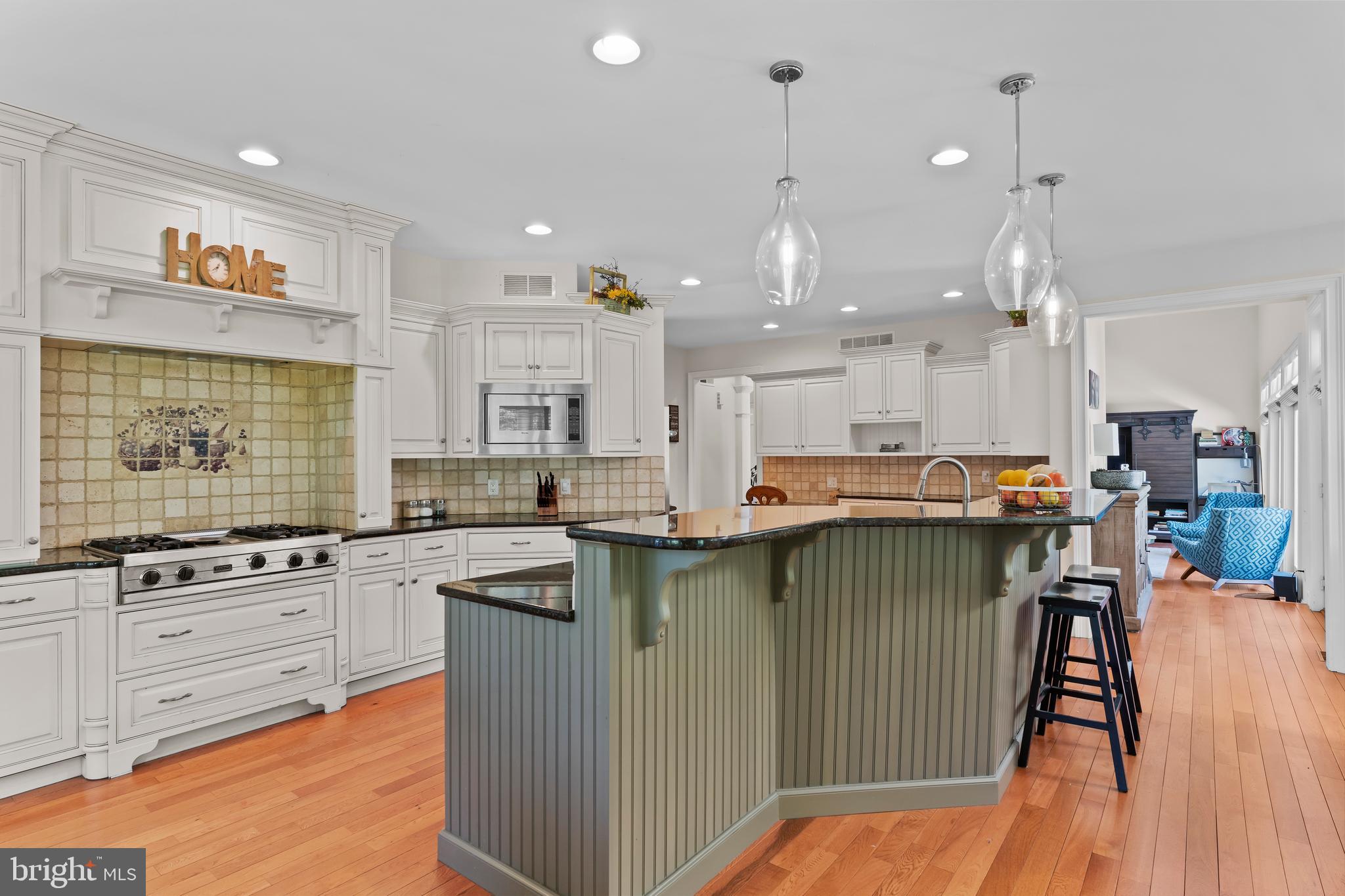 WENTWORTH ESTATES - Residential