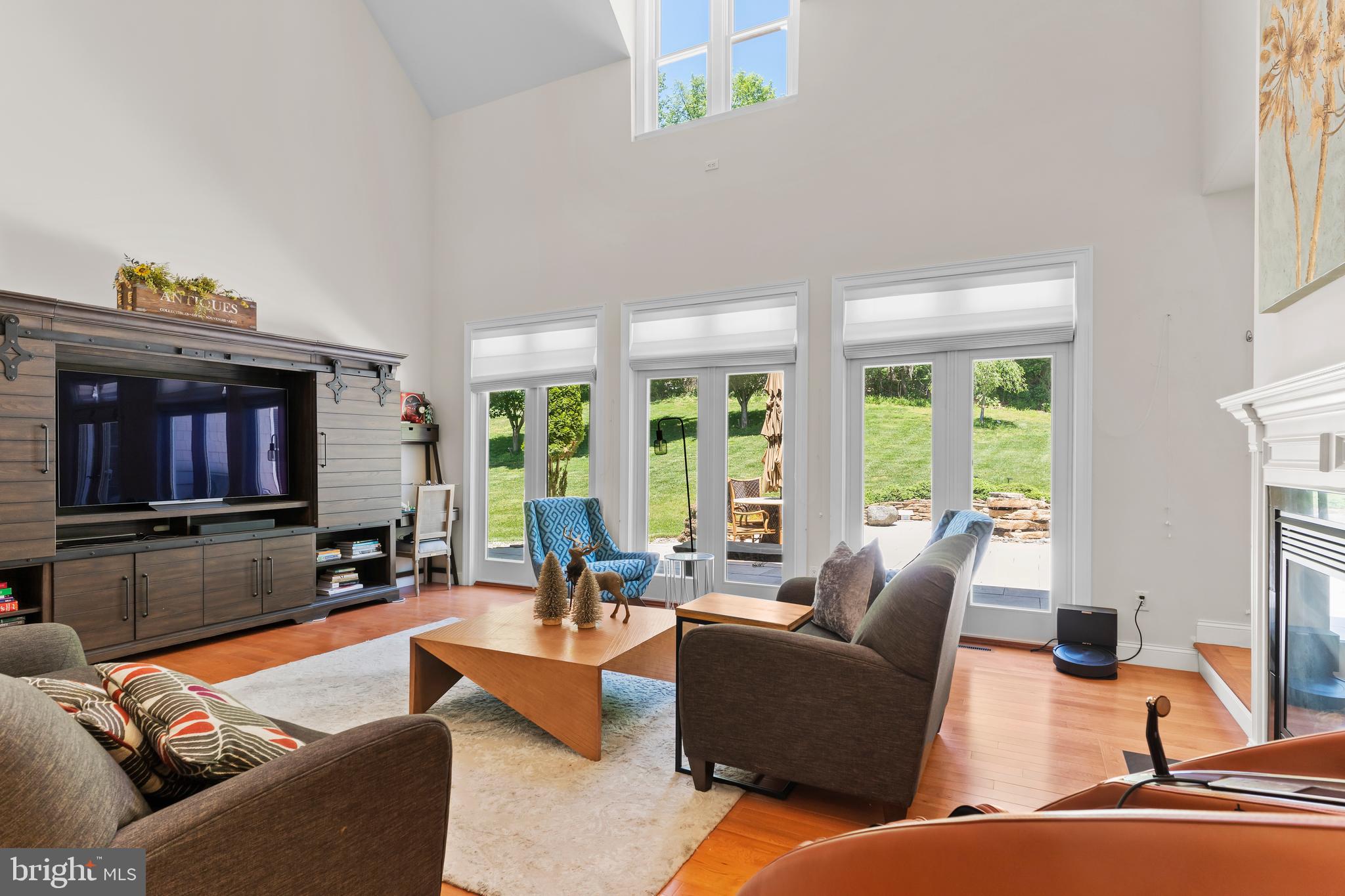 WENTWORTH ESTATES - Residential