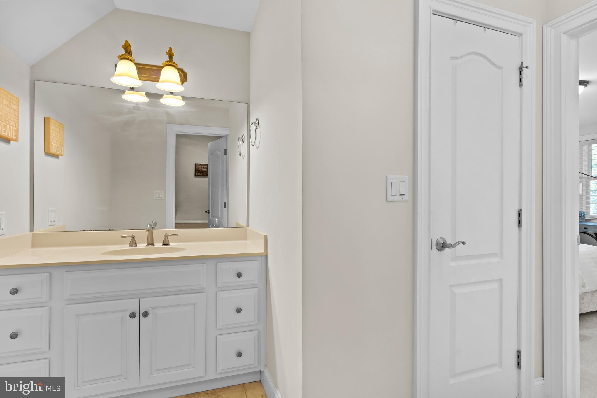 WENTWORTH ESTATES - Residential