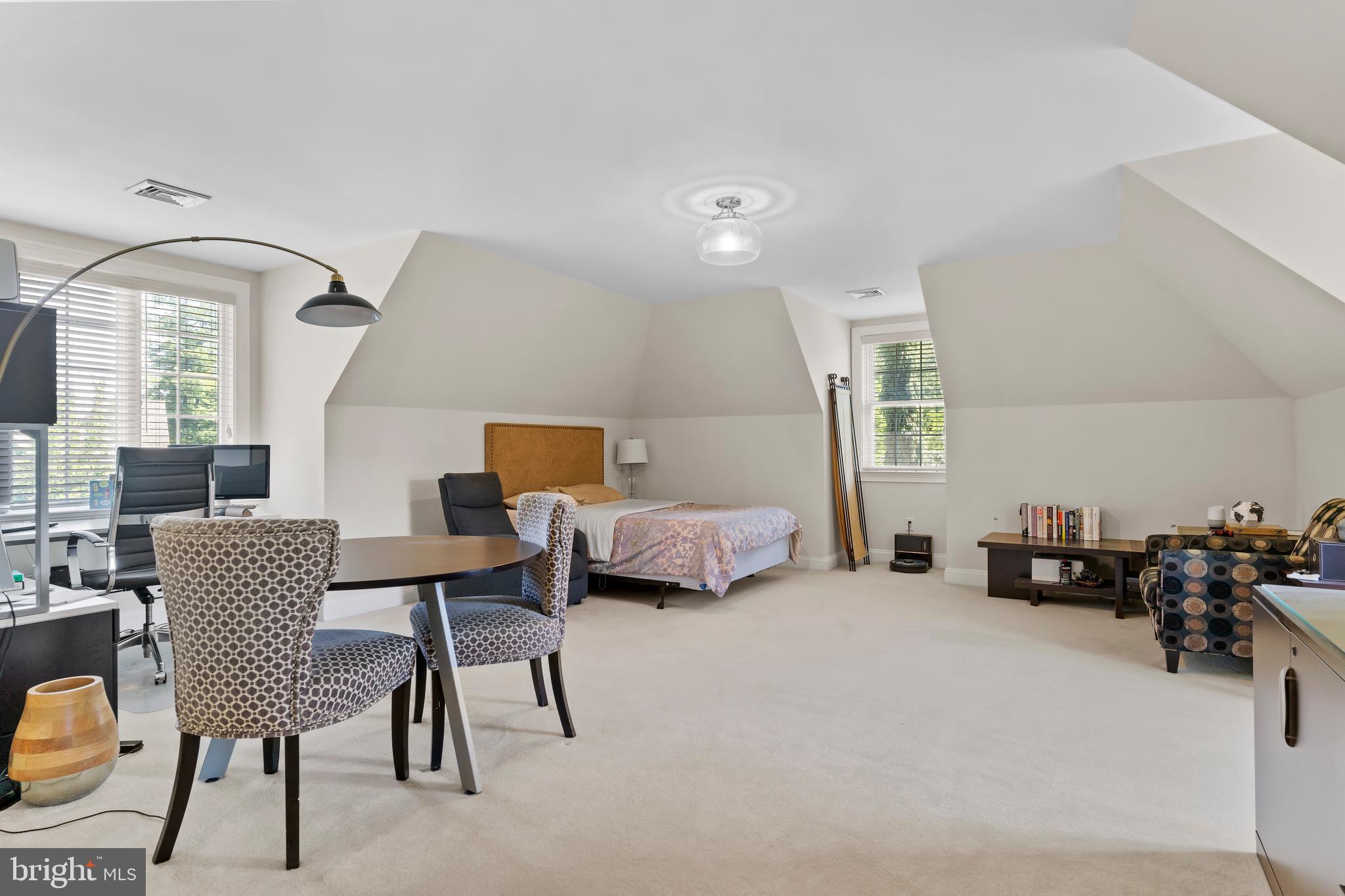 WENTWORTH ESTATES - Residential