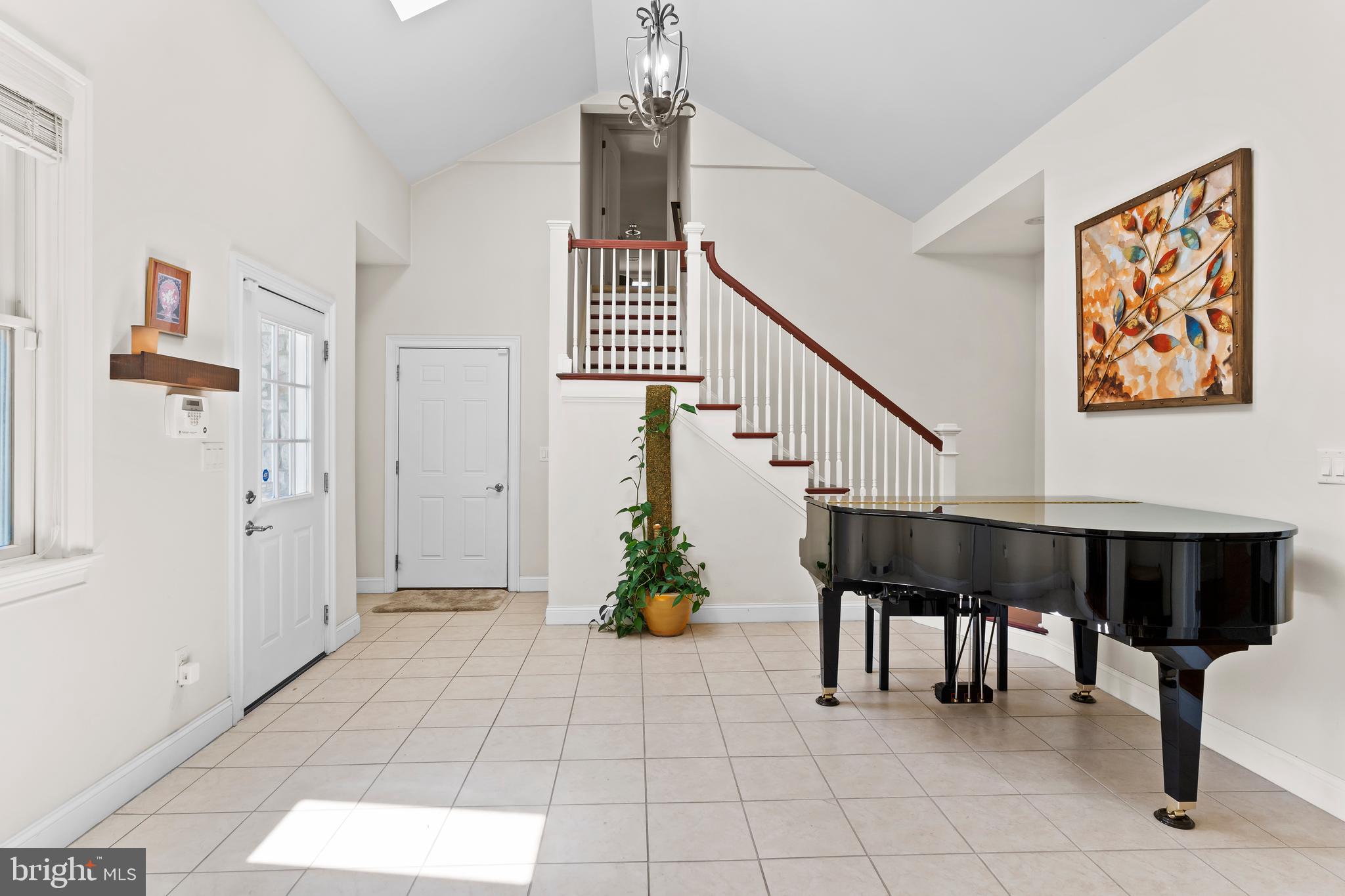 WENTWORTH ESTATES - Residential
