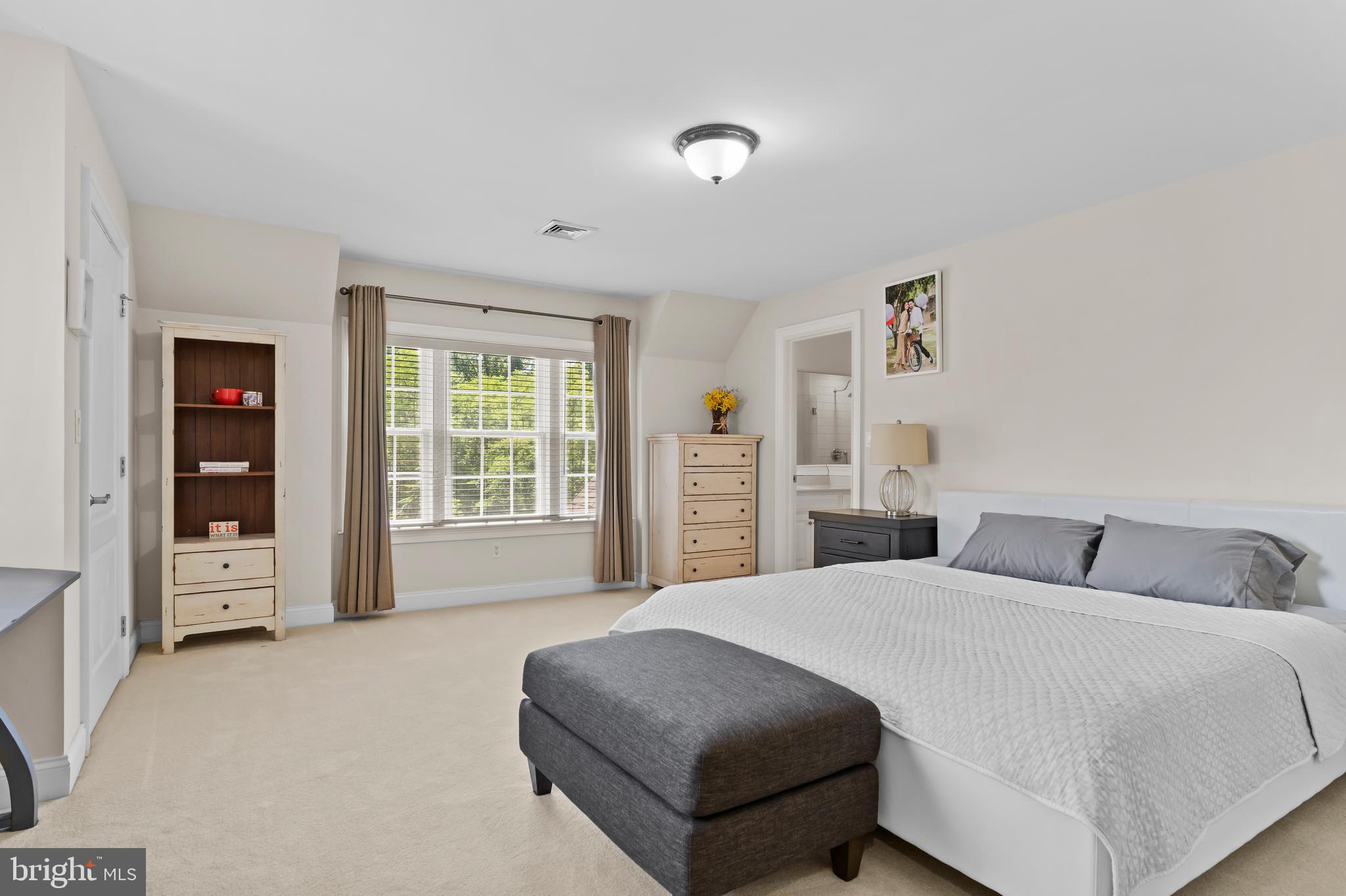 WENTWORTH ESTATES - Residential