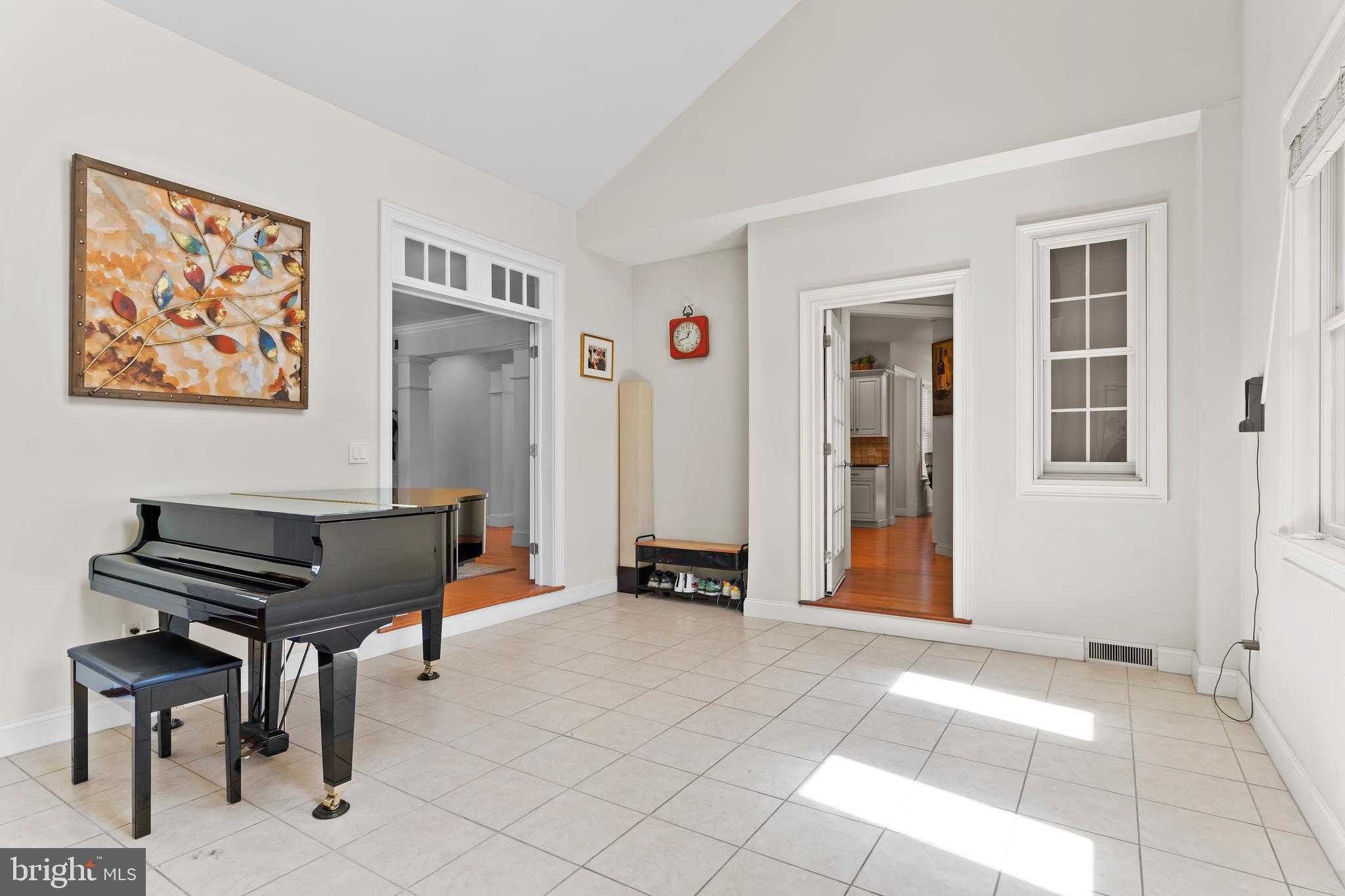 WENTWORTH ESTATES - Residential