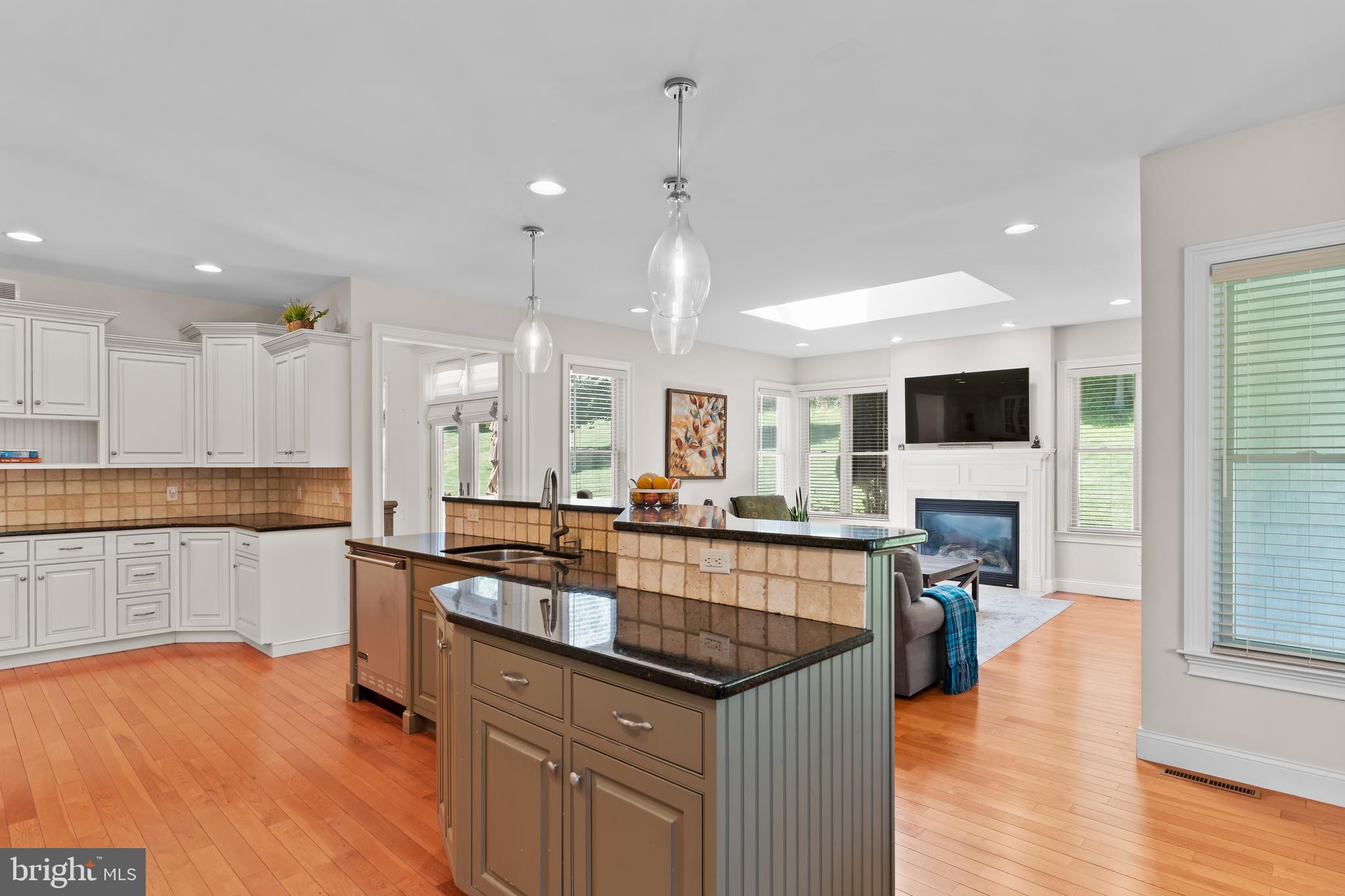 WENTWORTH ESTATES - Residential
