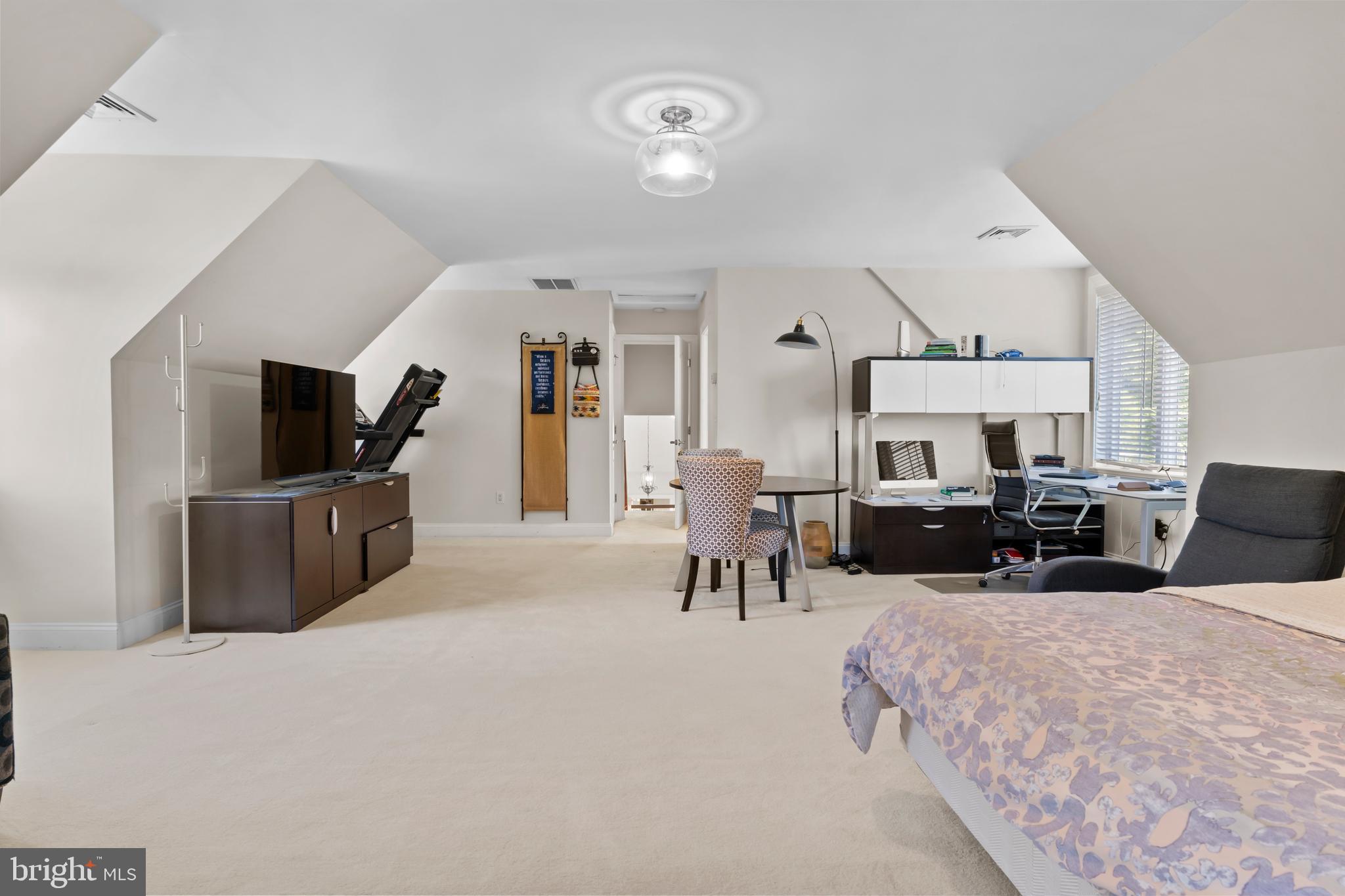WENTWORTH ESTATES - Residential